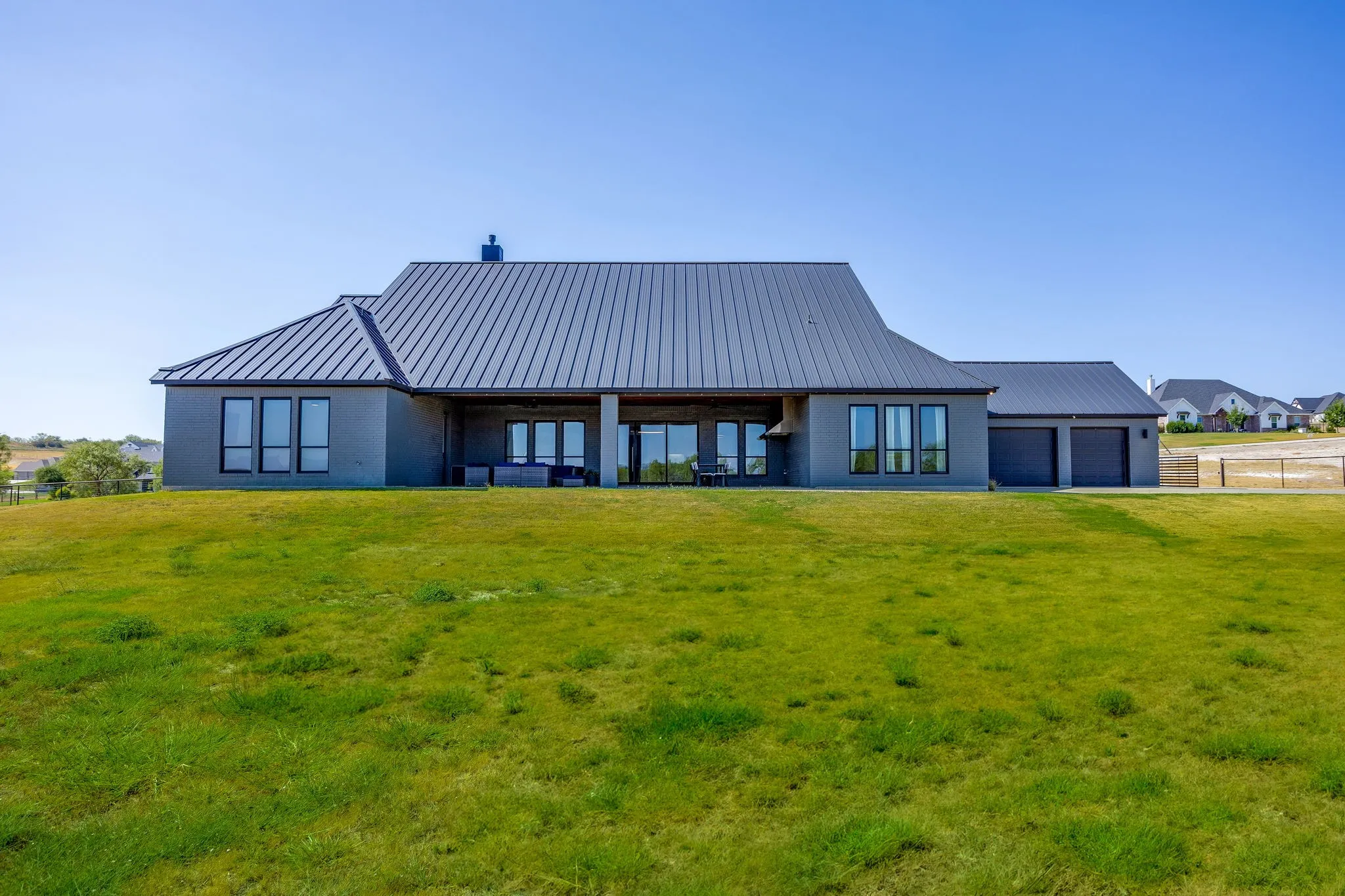 Single Family Residence For Sale in Parker County , 305 Kolb Drive, Aledo, Texas 76008, 5 Bedroom, 4 Bathroom, 3 Garage spaces, 3,730 Sqft, built in 2021, mls#21374422, Real Estate Agent in Aledo, Homes For Sale in Parker county, Homes For Sale in Aledo, Realtor in Aledo Texas, Real Estate Brokerage Independent Realty Texas, Luminita Cordes Realtor