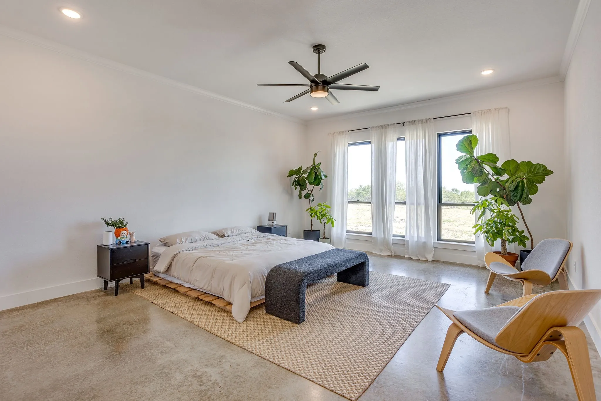 Single Family Residence For Sale in Parker County , 305 Kolb Drive, Aledo, Texas 76008, 5 Bedroom, 4 Bathroom, 3 Garage spaces, 3,730 Sqft, built in 2021, mls#21374422, Real Estate Agent in Aledo, Homes For Sale in Parker county, Homes For Sale in Aledo, Realtor in Aledo Texas, Real Estate Brokerage Independent Realty Texas, Luminita Cordes Realtor