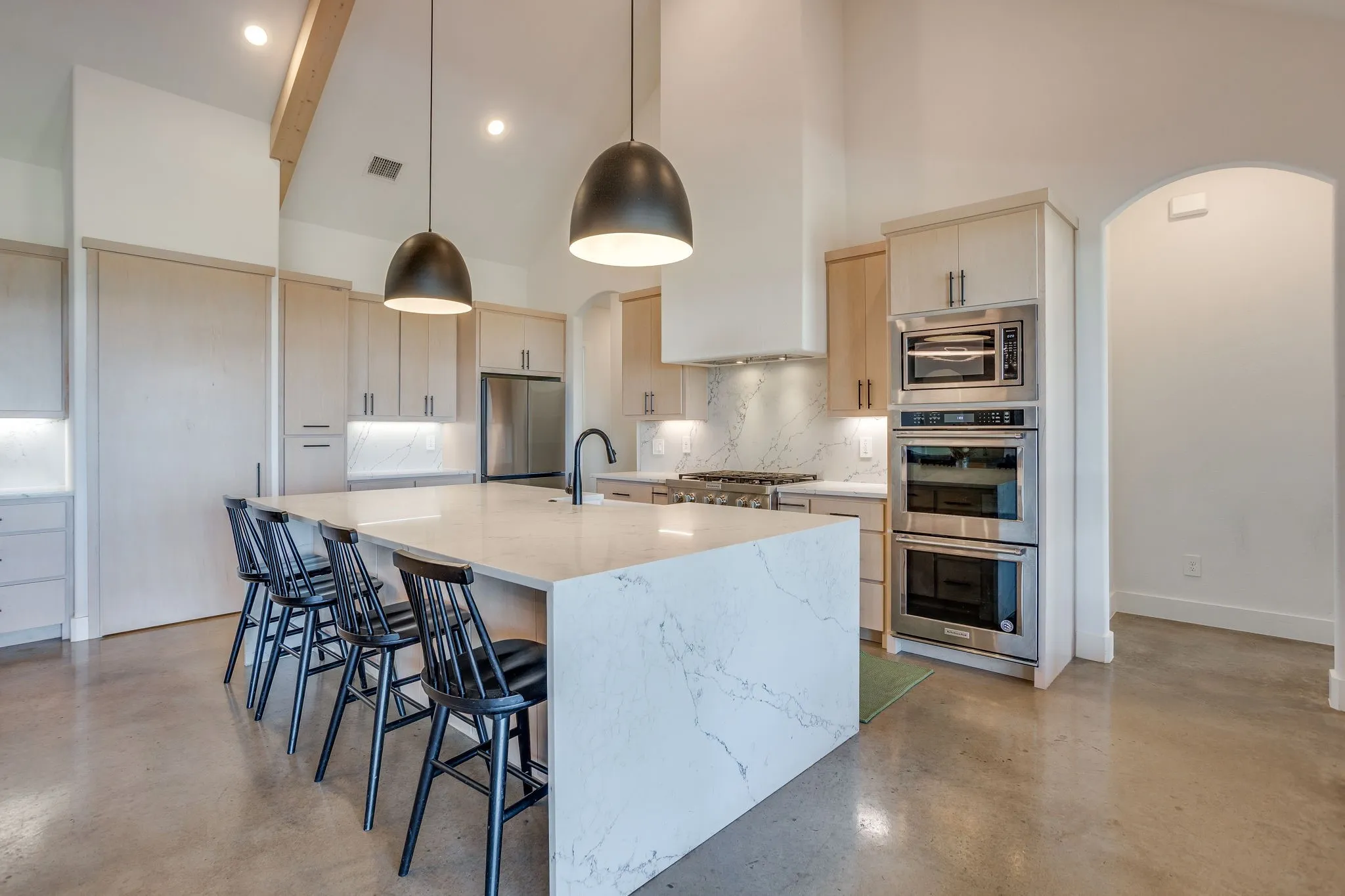 Single Family Residence For Sale in Parker County , 305 Kolb Drive, Aledo, Texas 76008, 5 Bedroom, 4 Bathroom, 3 Garage spaces, 3,730 Sqft, built in 2021, mls#21374422, Real Estate Agent in Aledo, Homes For Sale in Parker county, Homes For Sale in Aledo, Realtor in Aledo Texas, Real Estate Brokerage Independent Realty Texas, Luminita Cordes Realtor