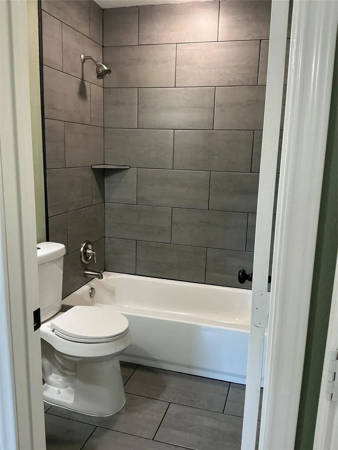 Single Family Residence For Sale in Tarrant County , 1617 Connally Terrace, Arlington, Texas 76010, 3 Bedroom, 2 Bathroom, Garage spaces, 1,300 Sqft, built in 1952, mls#21375315, Real Estate Agent in Arlington, Homes For Sale in Tarrant county, Homes For Sale in Arlington, Realtor in Arlington Texas, Real Estate Brokerage Independent Realty Texas, Luminita Cordes Realtor