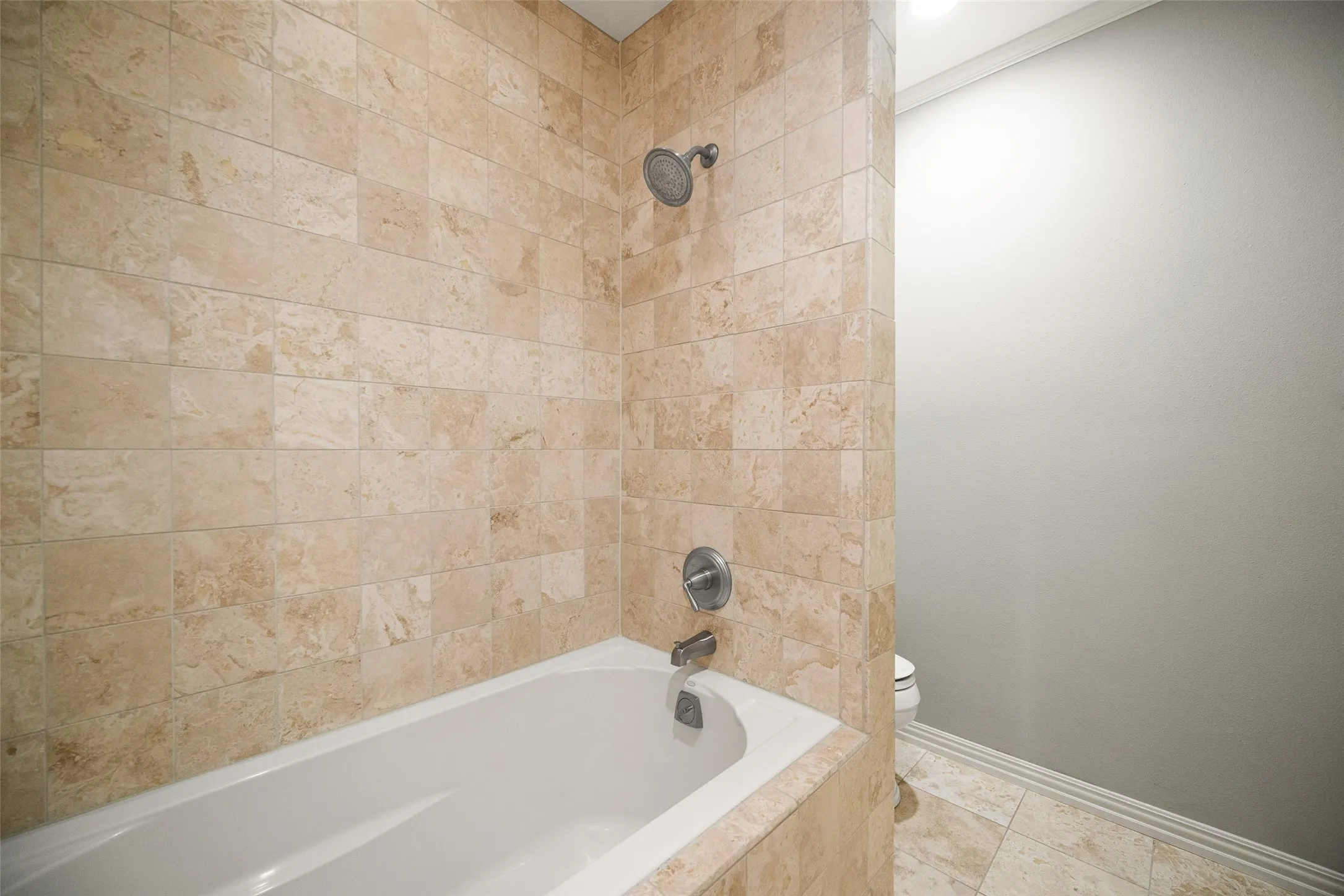Single Family Residence For Sale in Dallas County , 7117 Chipperton Drive, Dallas, Texas 75225, 4 Bedroom, 4 Bathroom, 2 Garage spaces, 2,963 Sqft, built in 1968, mls#21368249, Real Estate Agent in Dallas, Homes For Sale in Dallas county, Homes For Sale in Dallas, Realtor in Dallas Texas, Real Estate Brokerage Independent Realty Texas, Luminita Cordes Realtor