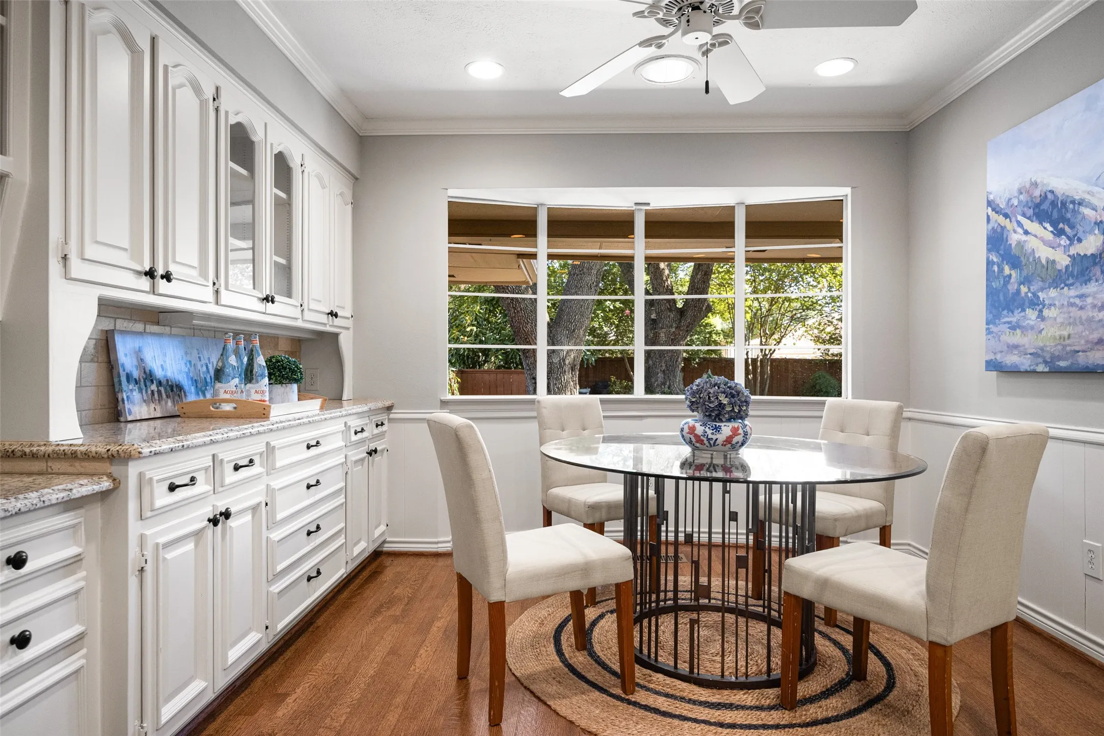 Single Family Residence For Sale in Dallas County , 7117 Chipperton Drive, Dallas, Texas 75225, 4 Bedroom, 4 Bathroom, 2 Garage spaces, 2,963 Sqft, built in 1968, mls#21368249, Real Estate Agent in Dallas, Homes For Sale in Dallas county, Homes For Sale in Dallas, Realtor in Dallas Texas, Real Estate Brokerage Independent Realty Texas, Luminita Cordes Realtor