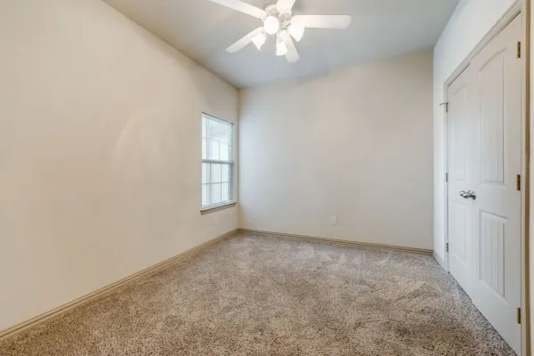 Townhouse For Rent in Tarrant County , 1579 Cozy Drive, Fort Worth, Texas 76120, 3 Bedroom, 2 Bathroom, 1 Garage spaces, 1,550 Sqft, built in 2014, mls#21375342, Real Estate Agent in Fort Worth, Homes For Rent in Tarrant county, Homes For Rent in Fort Worth, Realtor in Fort Worth Texas, Real Estate Brokerage Independent Realty Texas, Luminita Cordes Realtor