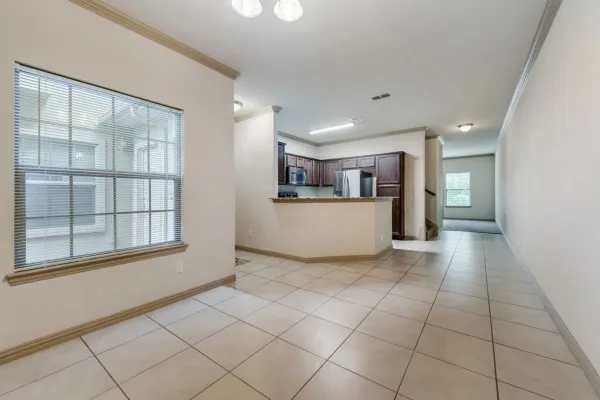 Townhouse For Rent in Tarrant County , 1579 Cozy Drive, Fort Worth, Texas 76120, 3 Bedroom, 2 Bathroom, 1 Garage spaces, 1,550 Sqft, built in 2014, mls#21375342, Real Estate Agent in Fort Worth, Homes For Rent in Tarrant county, Homes For Rent in Fort Worth, Realtor in Fort Worth Texas, Real Estate Brokerage Independent Realty Texas, Luminita Cordes Realtor