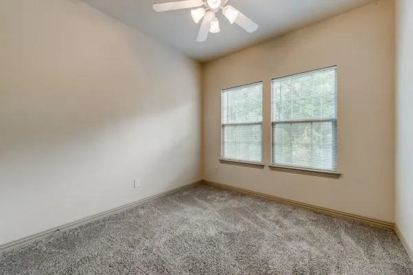 Townhouse For Rent in Tarrant County , 1579 Cozy Drive, Fort Worth, Texas 76120, 3 Bedroom, 2 Bathroom, 1 Garage spaces, 1,550 Sqft, built in 2014, mls#21375342, Real Estate Agent in Fort Worth, Homes For Rent in Tarrant county, Homes For Rent in Fort Worth, Realtor in Fort Worth Texas, Real Estate Brokerage Independent Realty Texas, Luminita Cordes Realtor