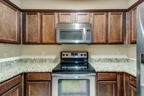 Townhouse For Rent in Tarrant County , 1579 Cozy Drive, Fort Worth, Texas 76120, 3 Bedroom, 2 Bathroom, 1 Garage spaces, 1,550 Sqft, built in 2014, mls#21375342, Real Estate Agent in Fort Worth, Homes For Rent in Tarrant county, Homes For Rent in Fort Worth, Realtor in Fort Worth Texas, Real Estate Brokerage Independent Realty Texas, Luminita Cordes Realtor