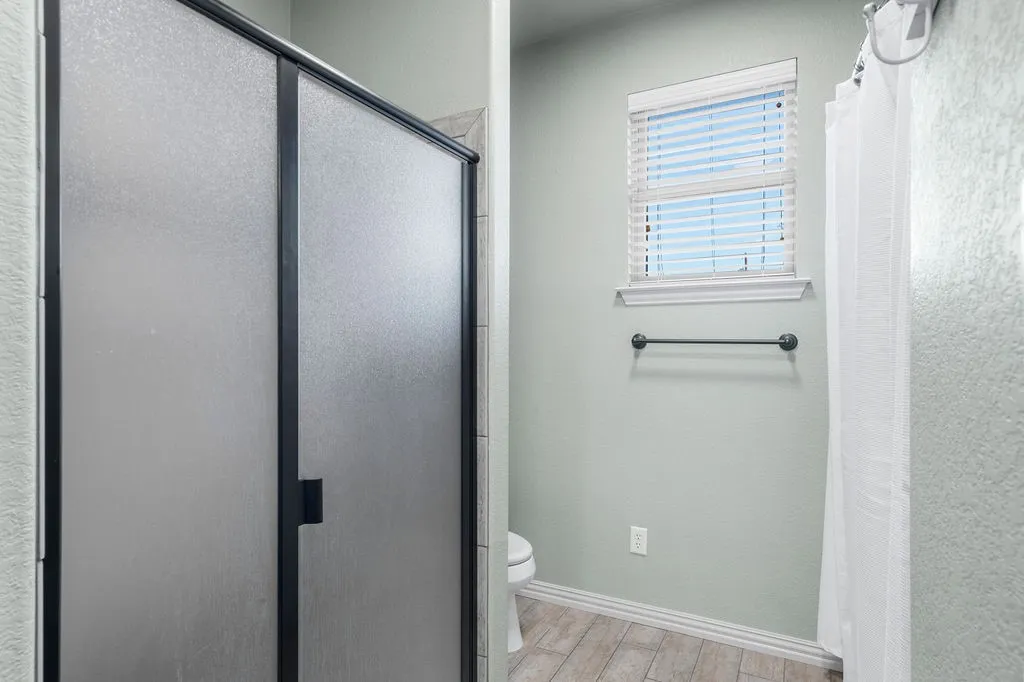 Single Family Residence For Sale in Wise County , 4069 S Fm 730, Decatur, Texas 76234, 4 Bedroom, 3 Bathroom, 4 Garage spaces, 2,686 Sqft, built in 2015, mls#21375349, Real Estate Agent in Decatur, Homes For Sale in Wise county, Homes For Sale in Decatur, Realtor in Decatur Texas, Real Estate Brokerage Independent Realty Texas, Luminita Cordes Realtor