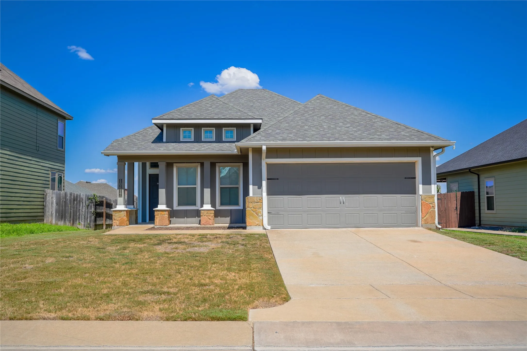 Single Family Residence For Sale in Mc Lennan County , 10617 Langham Drive, Waco, Texas 76708, 3 Bedroom, 2 Bathroom, 2 Garage spaces, 1,508 Sqft, built in 2017, mls#21375109, Real Estate Agent in Waco, Homes For Sale in Mc Lennan county, Homes For Sale in Waco, Realtor in Waco Texas, Real Estate Brokerage Independent Realty Texas, Luminita Cordes Realtor