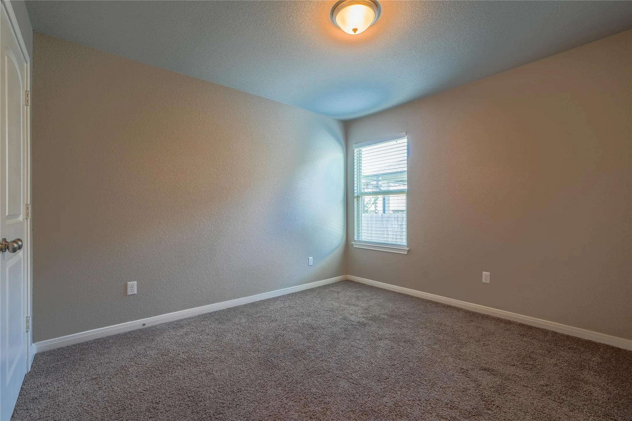 Single Family Residence For Sale in Mc Lennan County , 10617 Langham Drive, Waco, Texas 76708, 3 Bedroom, 2 Bathroom, 2 Garage spaces, 1,508 Sqft, built in 2017, mls#21375109, Real Estate Agent in Waco, Homes For Sale in Mc Lennan county, Homes For Sale in Waco, Realtor in Waco Texas, Real Estate Brokerage Independent Realty Texas, Luminita Cordes Realtor