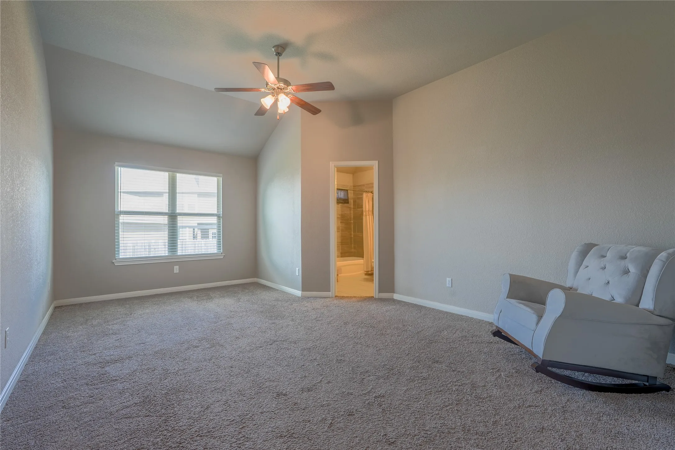 Single Family Residence For Sale in Mc Lennan County , 10617 Langham Drive, Waco, Texas 76708, 3 Bedroom, 2 Bathroom, 2 Garage spaces, 1,508 Sqft, built in 2017, mls#21375109, Real Estate Agent in Waco, Homes For Sale in Mc Lennan county, Homes For Sale in Waco, Realtor in Waco Texas, Real Estate Brokerage Independent Realty Texas, Luminita Cordes Realtor