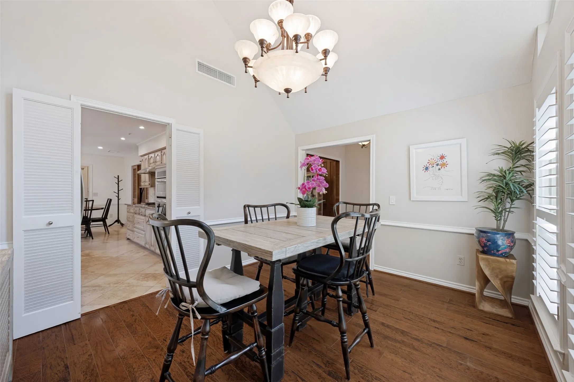 Another view of the dining room looking into the breakfast area.