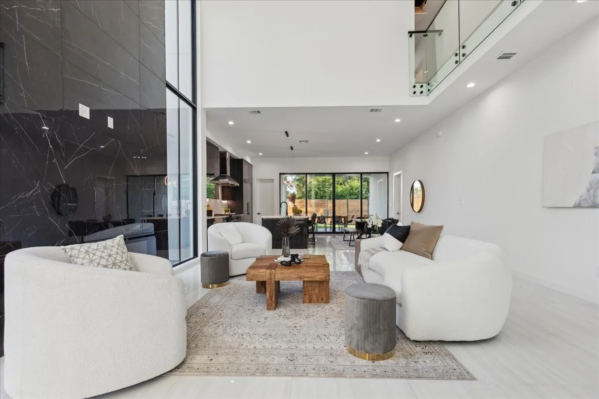 Single Family Residence For Sale in Dallas County , 3828 Eaton Drive, Dallas, Texas 75220, 5 Bedroom, 6 Bathroom, 2 Garage spaces, 4,700 Sqft, built in 2024, mls#21375358, Real Estate Agent in Dallas, Homes For Sale in Dallas county, Homes For Sale in Dallas, Realtor in Dallas Texas, Real Estate Brokerage Independent Realty Texas, Luminita Cordes Realtor