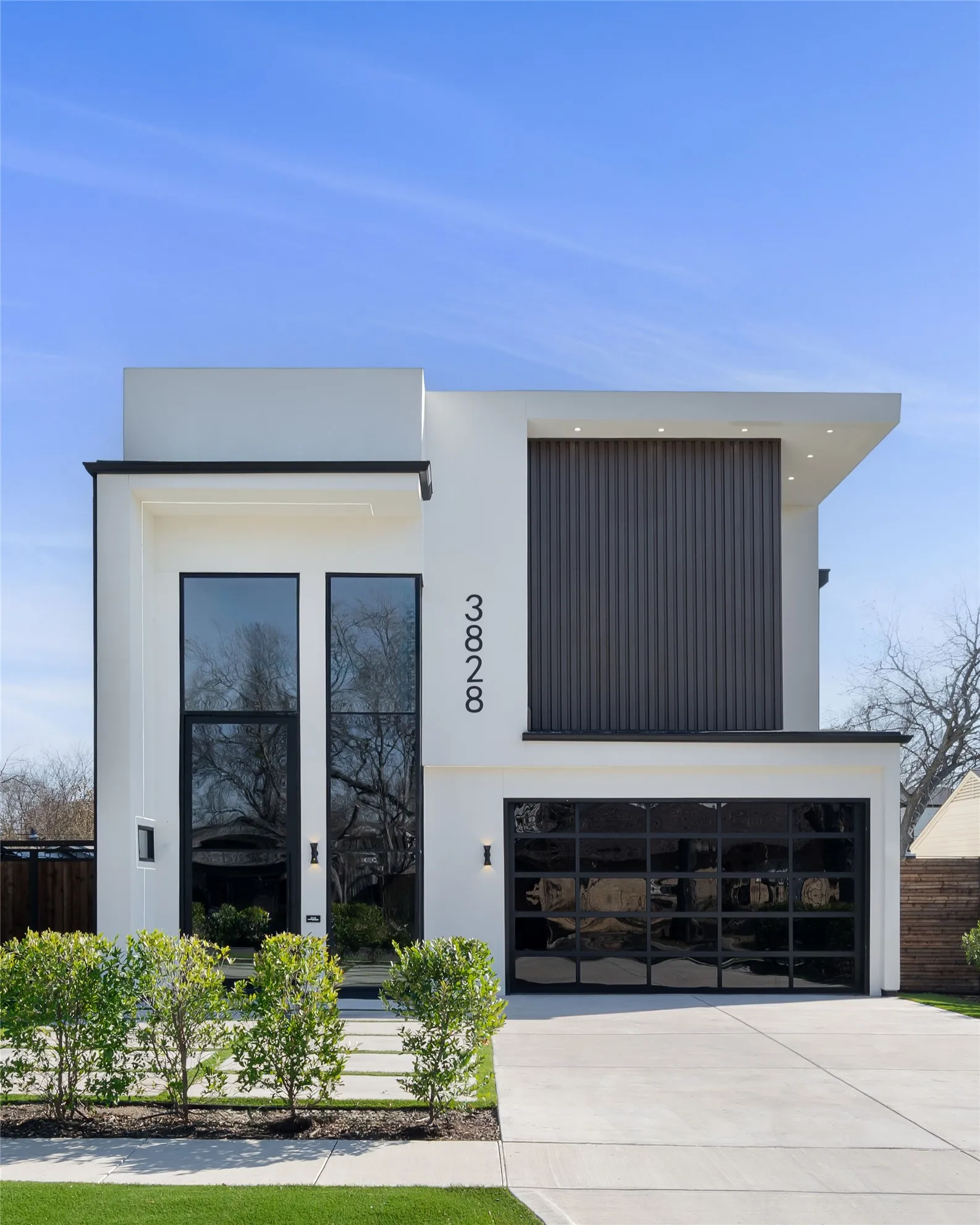 Single Family Residence For Sale in Dallas County , 3828 Eaton Drive, Dallas, Texas 75220, 5 Bedroom, 6 Bathroom, 2 Garage spaces, 4,700 Sqft, built in 2024, mls#21375358, Real Estate Agent in Dallas, Homes For Sale in Dallas county, Homes For Sale in Dallas, Realtor in Dallas Texas, Real Estate Brokerage Independent Realty Texas, Luminita Cordes Realtor
