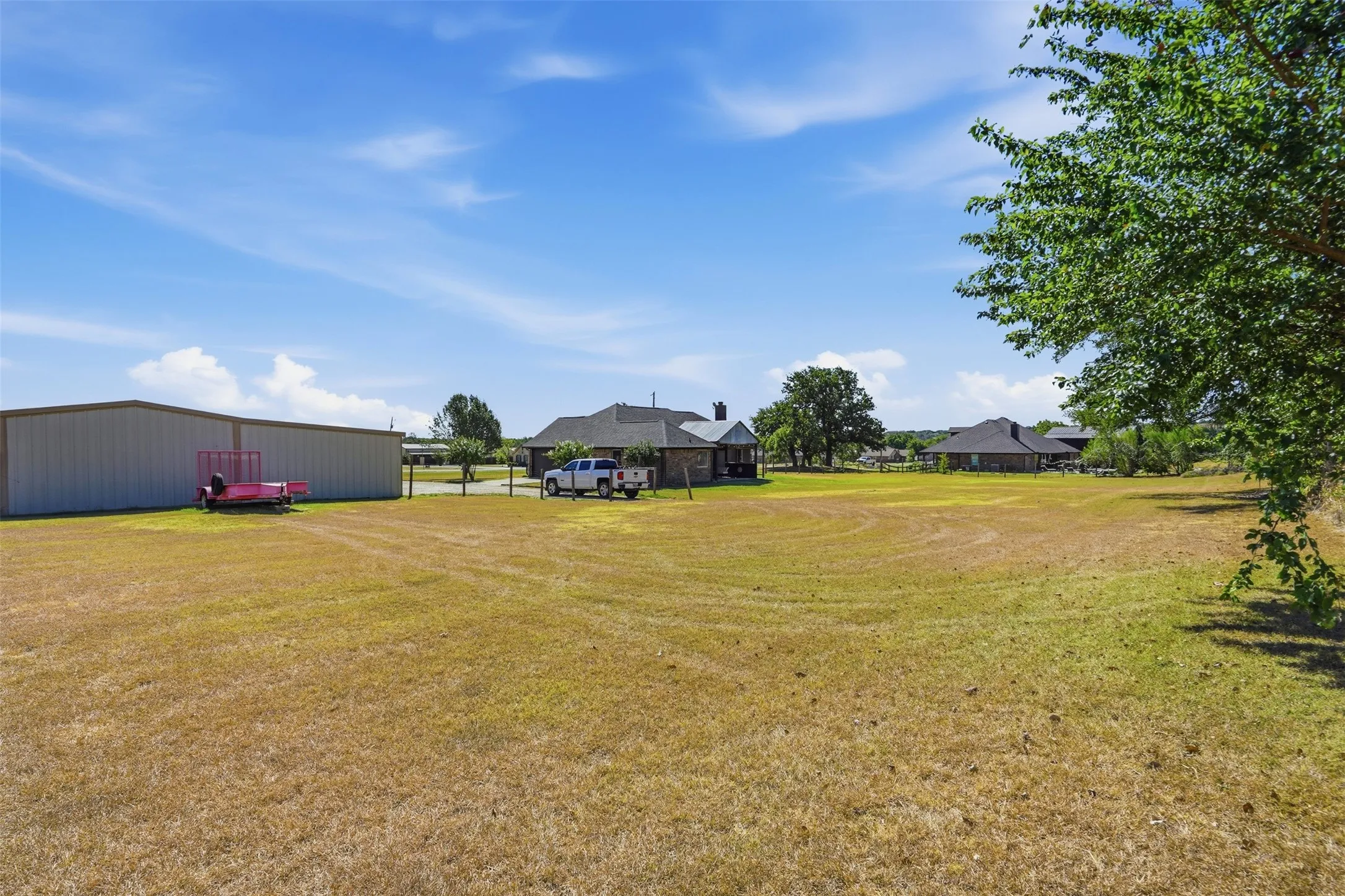 Single Family Residence For Sale in Parker County , 201 N Casey Court, Springtown, Texas 76082, 3 Bedroom, 2 Bathroom, Garage spaces, 1,942 Sqft, built in 2007, mls#21373551, Real Estate Agent in Springtown, Homes For Sale in Parker county, Homes For Sale in Springtown, Realtor in Springtown Texas, Real Estate Brokerage Independent Realty Texas, Luminita Cordes Realtor