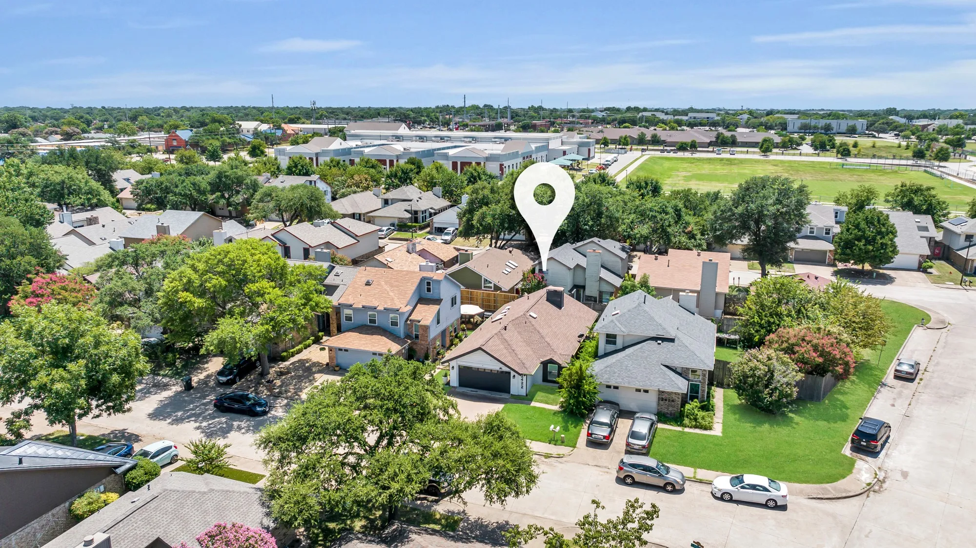 Single Family Residence For Rent in Dallas County , 2422 Libra Drive, Garland, Texas 75044, 2 Bedroom, 2 Bathroom, 2 Garage spaces, 1,098 Sqft, built in 1983, mls#21367966, Real Estate Agent in Garland, Homes For Rent in Dallas county, Homes For Rent in Garland, Realtor in Garland Texas, Real Estate Brokerage Independent Realty Texas, Luminita Cordes Realtor