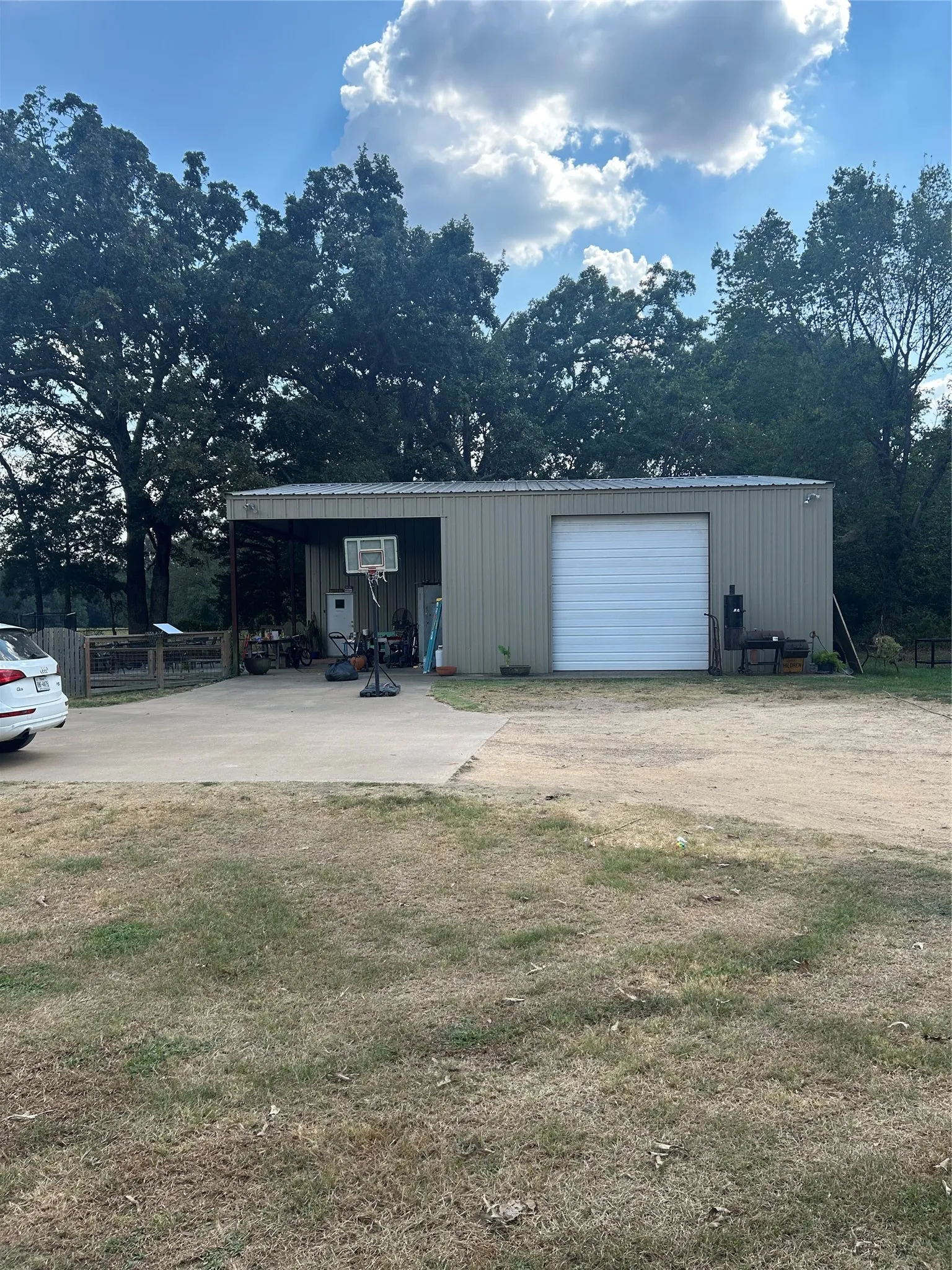 Single Family Residence For Sale in Lamar County , 1620 FR 3298, Powderly, Texas 75473, 2 Bedroom, 3 Bathroom, 2 Garage spaces, 1,822 Sqft, built in 2011, mls#21375371, Real Estate Agent in Powderly, Homes For Sale in Lamar county, Homes For Sale in Powderly, Realtor in Powderly Texas, Real Estate Brokerage Independent Realty Texas, Luminita Cordes Realtor