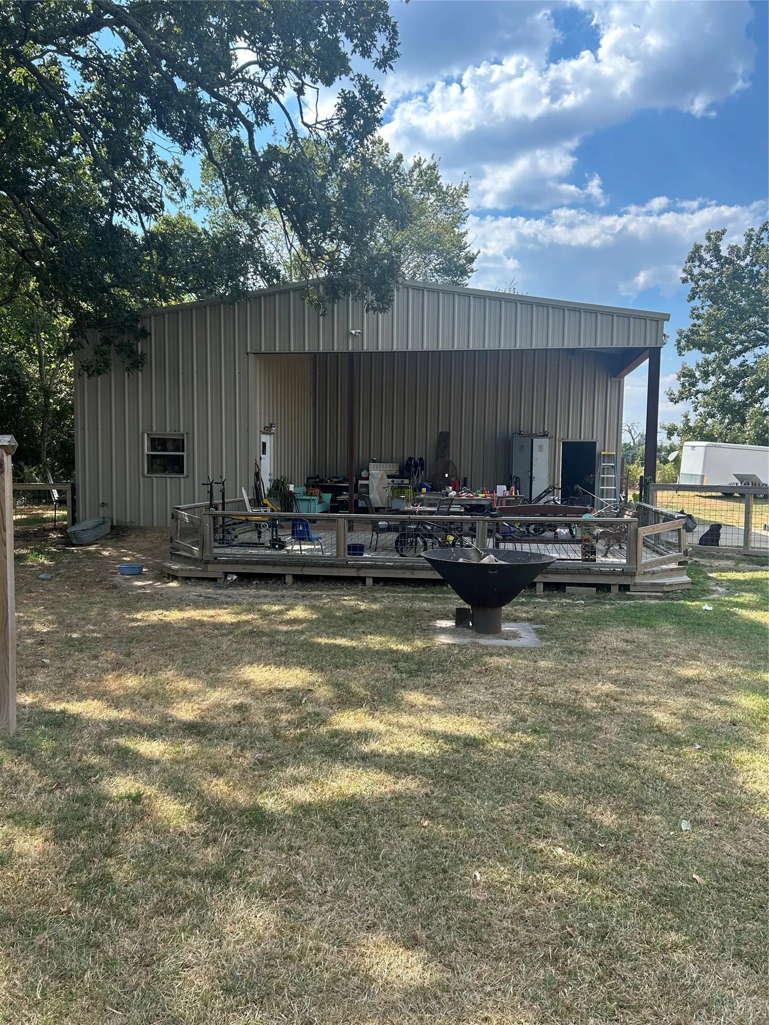 Single Family Residence For Sale in Lamar County , 1620 FR 3298, Powderly, Texas 75473, 2 Bedroom, 3 Bathroom, 2 Garage spaces, 1,822 Sqft, built in 2011, mls#21375371, Real Estate Agent in Powderly, Homes For Sale in Lamar county, Homes For Sale in Powderly, Realtor in Powderly Texas, Real Estate Brokerage Independent Realty Texas, Luminita Cordes Realtor