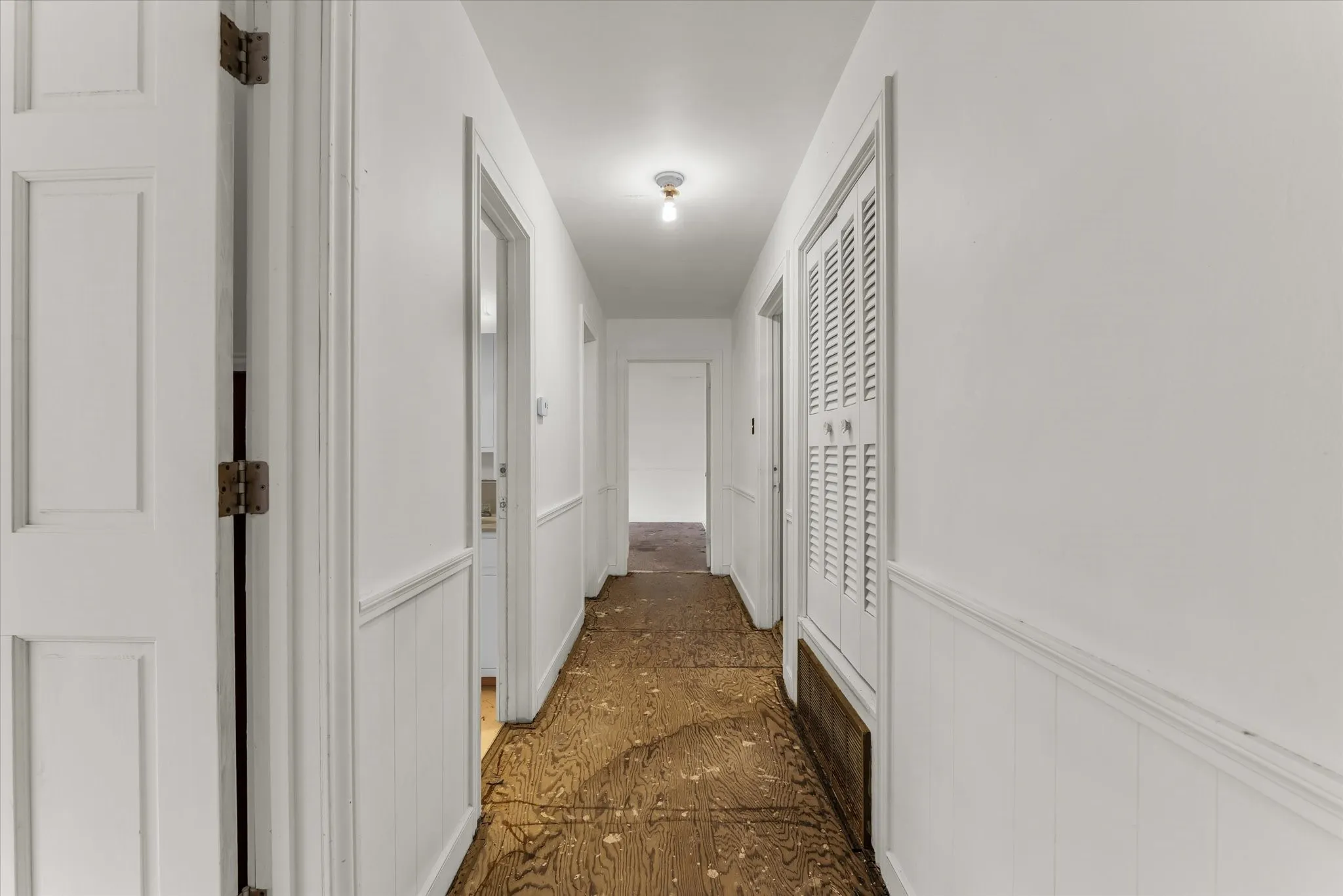 Upstairs hallway.