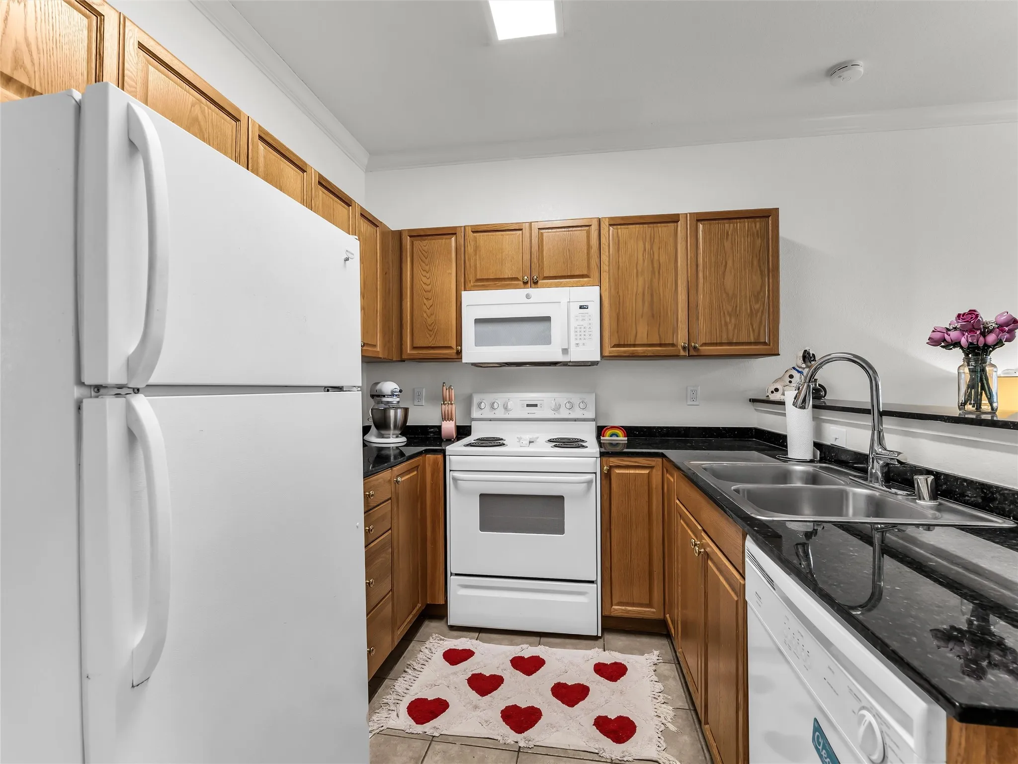 Condominium For Sale in Mc Lennan County , 1401 Bagby Avenue 2, Waco, Texas 76706, 2 Bedroom, 2 Bathroom, Garage spaces, 1,073 Sqft, built in 2000, mls#21375365, Real Estate Agent in Waco, Homes For Sale in Mc Lennan county, Homes For Sale in Waco, Realtor in Waco Texas, Real Estate Brokerage Independent Realty Texas, Luminita Cordes Realtor
