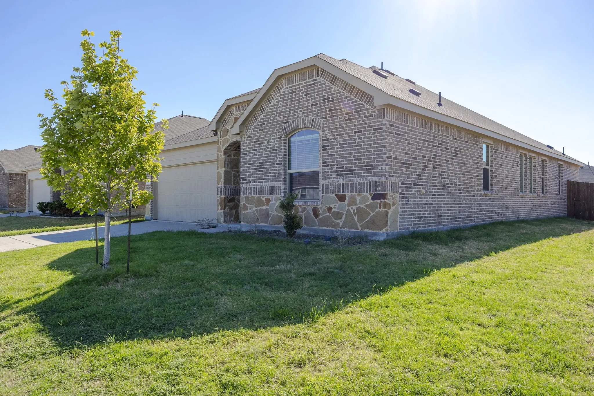 Single Family Residence For Rent in Kaufman County , 2406 Bold Venture Drive, Forney, Texas 75126, 4 Bedroom, 2 Bathroom, 2 Garage spaces, 1,998 Sqft, built in 2024, mls#21375299, Real Estate Agent in Forney, Homes For Rent in Kaufman county, Homes For Rent in Forney, Realtor in Forney Texas, Real Estate Brokerage Independent Realty Texas, Luminita Cordes Realtor