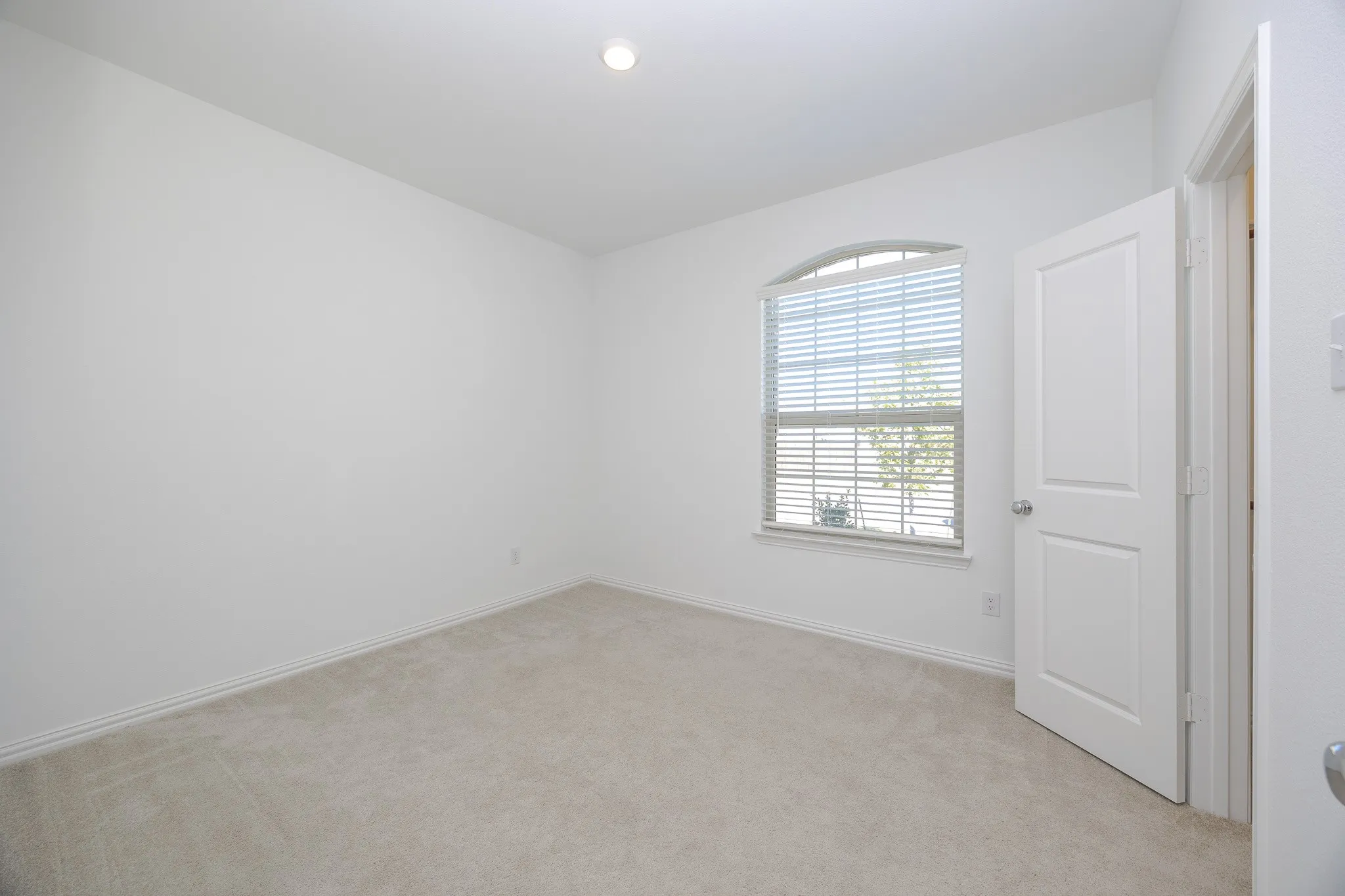 Single Family Residence For Rent in Kaufman County , 2406 Bold Venture Drive, Forney, Texas 75126, 4 Bedroom, 2 Bathroom, 2 Garage spaces, 1,998 Sqft, built in 2024, mls#21375299, Real Estate Agent in Forney, Homes For Rent in Kaufman county, Homes For Rent in Forney, Realtor in Forney Texas, Real Estate Brokerage Independent Realty Texas, Luminita Cordes Realtor