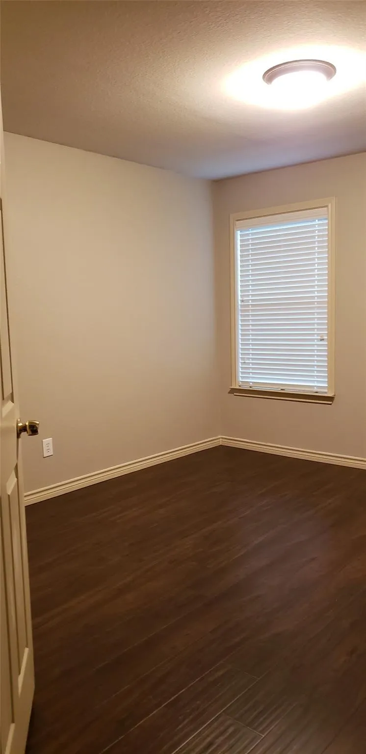Single Family Residence For Rent in Denton County , 3410 Somerset Lane, Frisco, Texas 75033, 4 Bedroom, 3 Bathroom, 2 Garage spaces, 2,823 Sqft, built in 2005, mls#21374637, Real Estate Agent in Frisco, Homes For Rent in Denton county, Homes For Rent in Frisco, Realtor in Frisco Texas, Real Estate Brokerage Independent Realty Texas, Luminita Cordes Realtor