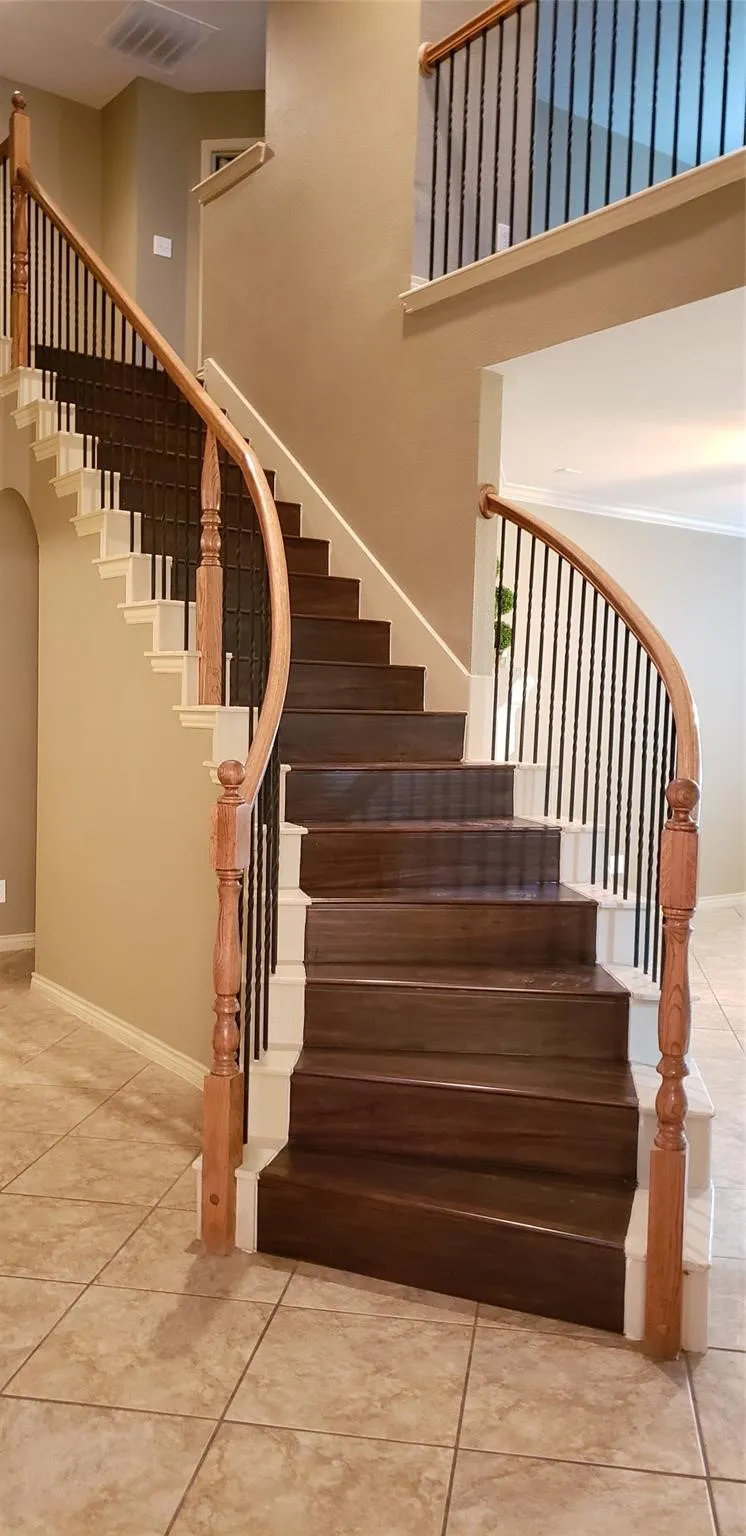 Single Family Residence For Rent in Denton County , 3410 Somerset Lane, Frisco, Texas 75033, 4 Bedroom, 3 Bathroom, 2 Garage spaces, 2,823 Sqft, built in 2005, mls#21374637, Real Estate Agent in Frisco, Homes For Rent in Denton county, Homes For Rent in Frisco, Realtor in Frisco Texas, Real Estate Brokerage Independent Realty Texas, Luminita Cordes Realtor