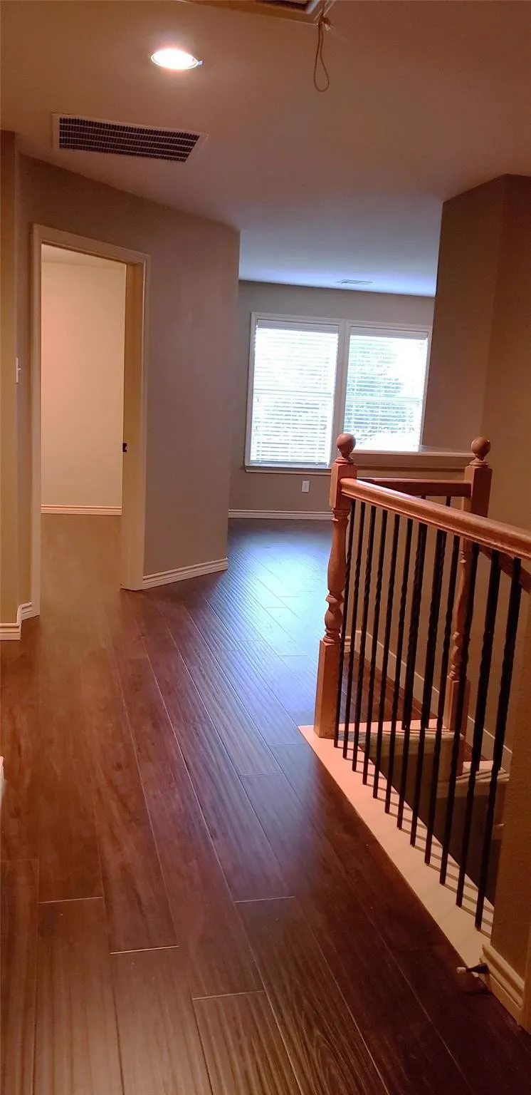 Single Family Residence For Rent in Denton County , 3410 Somerset Lane, Frisco, Texas 75033, 4 Bedroom, 3 Bathroom, 2 Garage spaces, 2,823 Sqft, built in 2005, mls#21374637, Real Estate Agent in Frisco, Homes For Rent in Denton county, Homes For Rent in Frisco, Realtor in Frisco Texas, Real Estate Brokerage Independent Realty Texas, Luminita Cordes Realtor