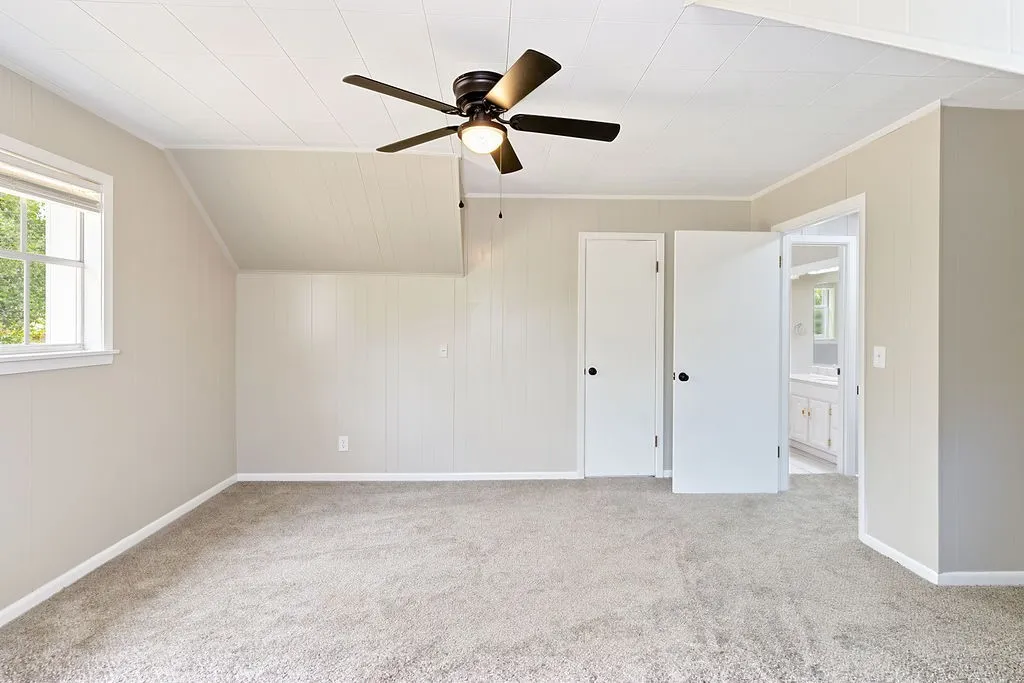 Single Family Residence For Sale in Morris County , 1004 Sunset Drive, Daingerfield, Texas 75638, 4 Bedroom, 3 Bathroom, 2 Garage spaces, 1,584 Sqft, built in 1968, mls#21358211, Real Estate Agent in Daingerfield, Homes For Sale in Morris county, Homes For Sale in Daingerfield, Realtor in Daingerfield Texas, Real Estate Brokerage Independent Realty Texas, Luminita Cordes Realtor