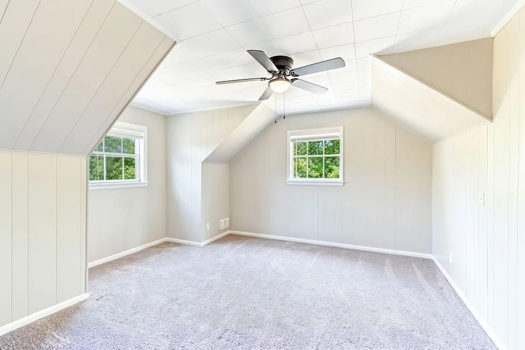 Single Family Residence For Sale in Morris County , 1004 Sunset Drive, Daingerfield, Texas 75638, 4 Bedroom, 3 Bathroom, 2 Garage spaces, 1,584 Sqft, built in 1968, mls#21358211, Real Estate Agent in Daingerfield, Homes For Sale in Morris county, Homes For Sale in Daingerfield, Realtor in Daingerfield Texas, Real Estate Brokerage Independent Realty Texas, Luminita Cordes Realtor
