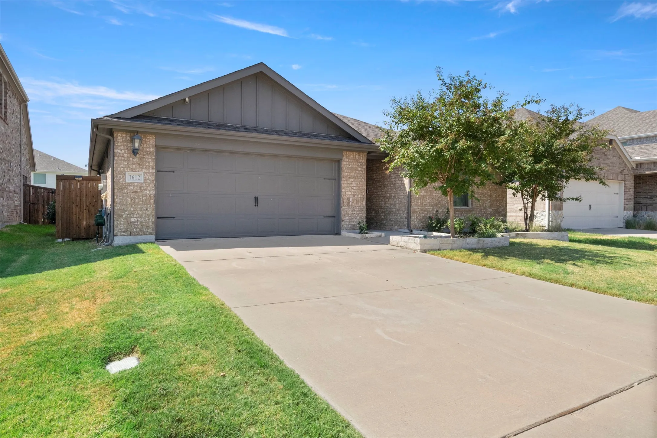 Single Family Residence For Rent in Denton County , 1612 Gold Mine Trail, Aubrey, Texas 76227, 3 Bedroom, 2 Bathroom, 2 Garage spaces, 1,659 Sqft, built in 2020, mls#21373835, Real Estate Agent in Aubrey, Homes For Rent in Denton county, Homes For Rent in Aubrey, Realtor in Aubrey Texas, Real Estate Brokerage Independent Realty Texas, Luminita Cordes Realtor