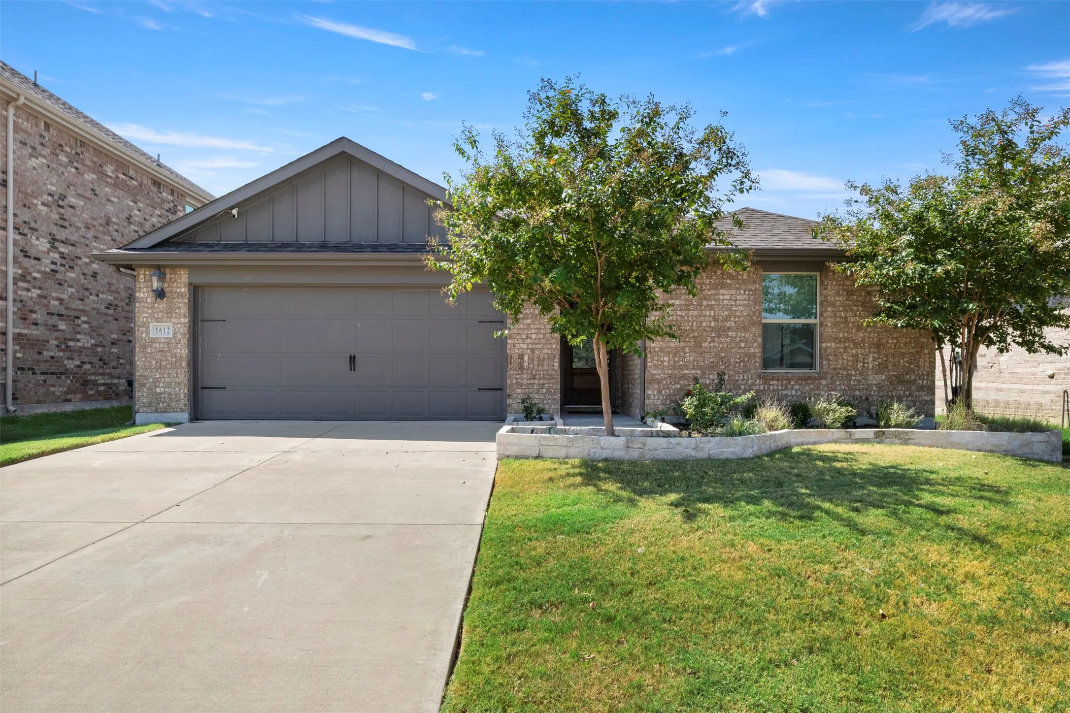 Single Family Residence For Rent in Denton County , 1612 Gold Mine Trail, Aubrey, Texas 76227, 3 Bedroom, 2 Bathroom, 2 Garage spaces, 1,659 Sqft, built in 2020, mls#21373835, Real Estate Agent in Aubrey, Homes For Rent in Denton county, Homes For Rent in Aubrey, Realtor in Aubrey Texas, Real Estate Brokerage Independent Realty Texas, Luminita Cordes Realtor