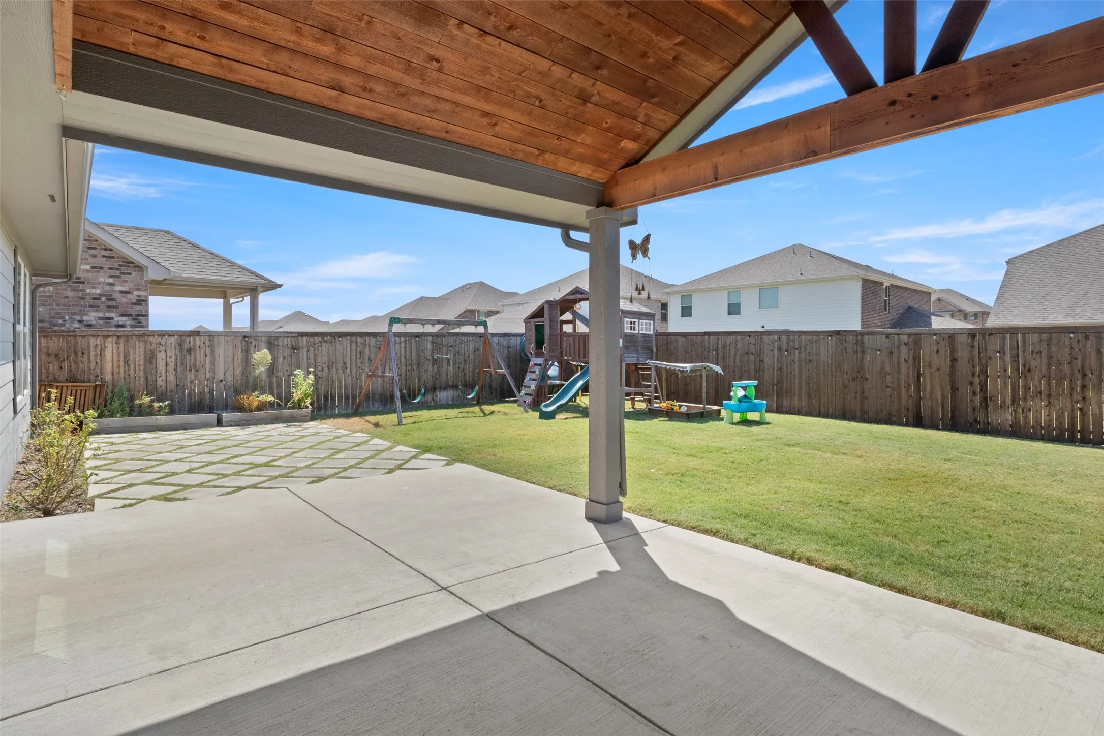 Single Family Residence For Rent in Denton County , 1612 Gold Mine Trail, Aubrey, Texas 76227, 3 Bedroom, 2 Bathroom, 2 Garage spaces, 1,659 Sqft, built in 2020, mls#21373835, Real Estate Agent in Aubrey, Homes For Rent in Denton county, Homes For Rent in Aubrey, Realtor in Aubrey Texas, Real Estate Brokerage Independent Realty Texas, Luminita Cordes Realtor