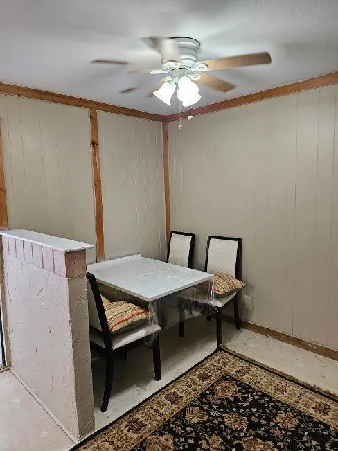 Single Family Residence For Rent in Collin County , 13022 N State Highway 121, Anna, Texas 75409, 3 Bedroom, 2 Bathroom, Garage spaces, 1,400 Sqft, built in 1980, mls#21366075, Real Estate Agent in Anna, Homes For Rent in Collin county, Homes For Rent in Anna, Realtor in Anna Texas, Real Estate Brokerage Independent Realty Texas, Luminita Cordes Realtor