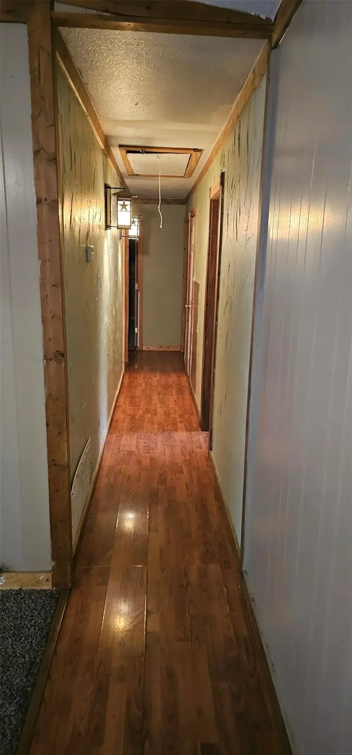Single Family Residence For Rent in Collin County , 13022 N State Highway 121, Anna, Texas 75409, 3 Bedroom, 2 Bathroom, Garage spaces, 1,400 Sqft, built in 1980, mls#21366075, Real Estate Agent in Anna, Homes For Rent in Collin county, Homes For Rent in Anna, Realtor in Anna Texas, Real Estate Brokerage Independent Realty Texas, Luminita Cordes Realtor