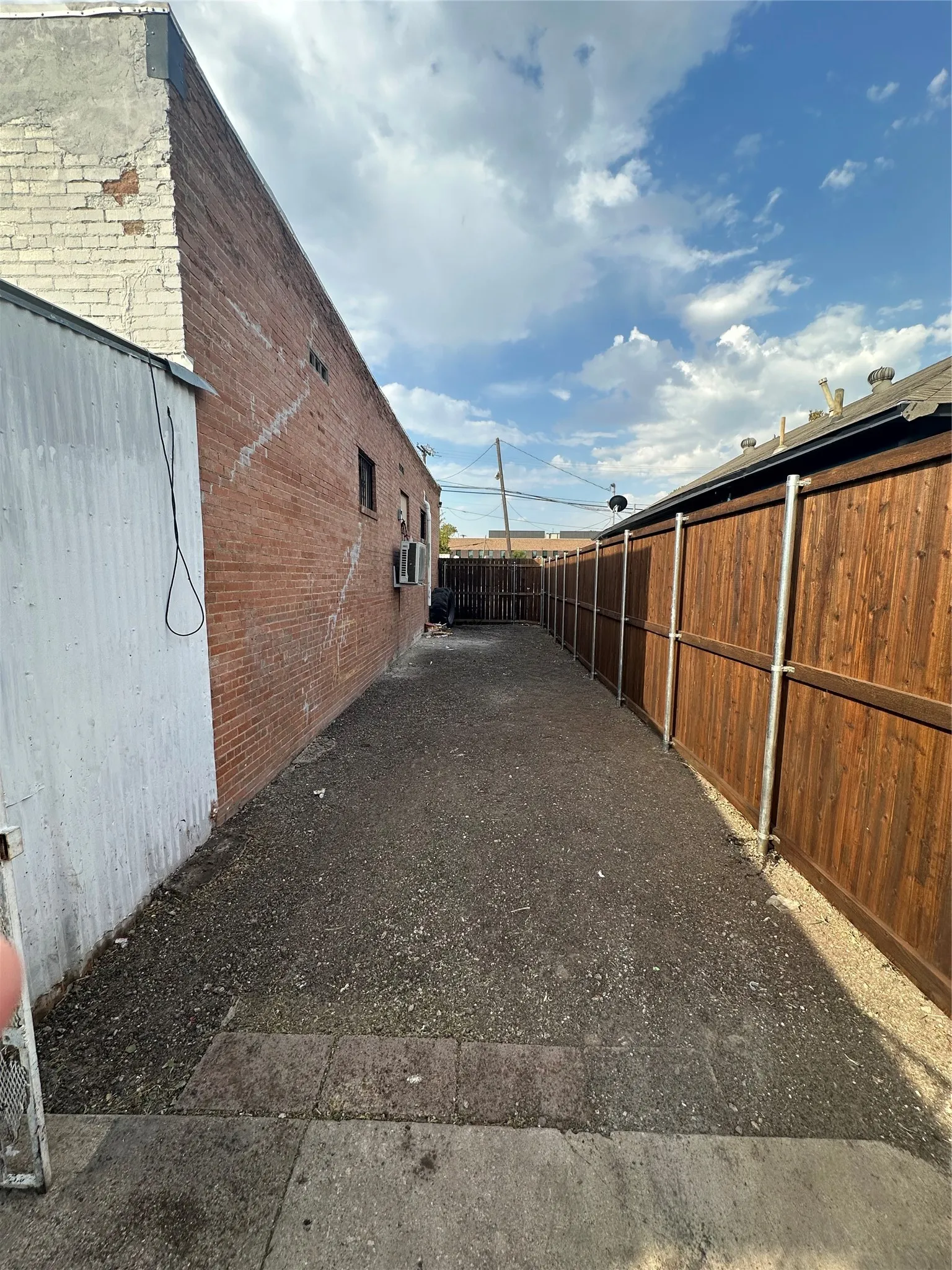 Retail For Rent in Dallas County , 820 S Carroll Avenue, Dallas, Texas 75223, 0, 0, Garage spaces, 0 Sqft, built in 1940, mls#21375406, Real Estate Agent in Dallas, Homes For Rent in Dallas county, Homes For Rent in Dallas, Realtor in Dallas Texas, Real Estate Brokerage Independent Realty Texas, Luminita Cordes Realtor