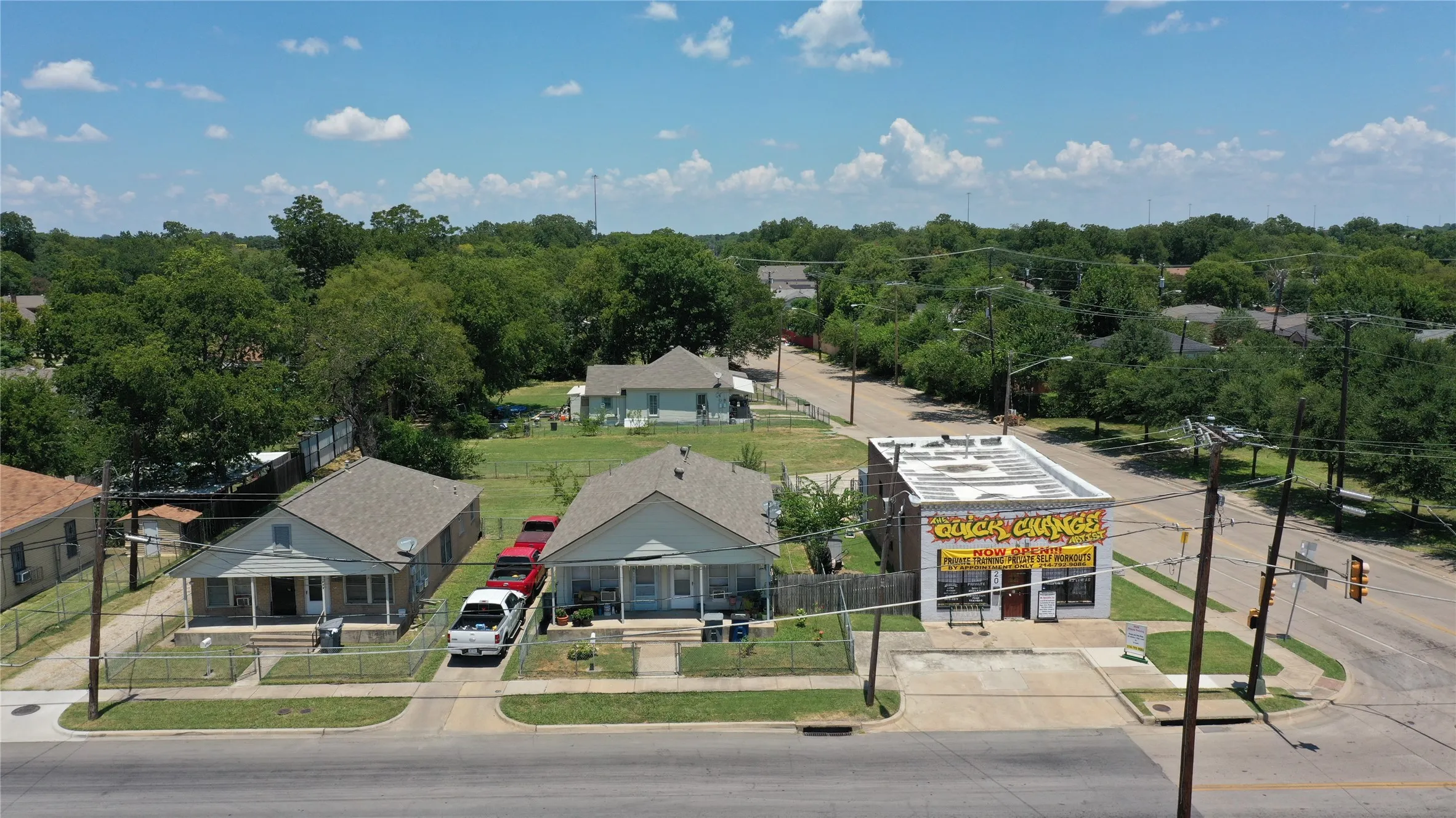 Retail For Rent in Dallas County , 820 S Carroll Avenue, Dallas, Texas 75223, 0, 0, Garage spaces, 0 Sqft, built in 1940, mls#21375406, Real Estate Agent in Dallas, Homes For Rent in Dallas county, Homes For Rent in Dallas, Realtor in Dallas Texas, Real Estate Brokerage Independent Realty Texas, Luminita Cordes Realtor