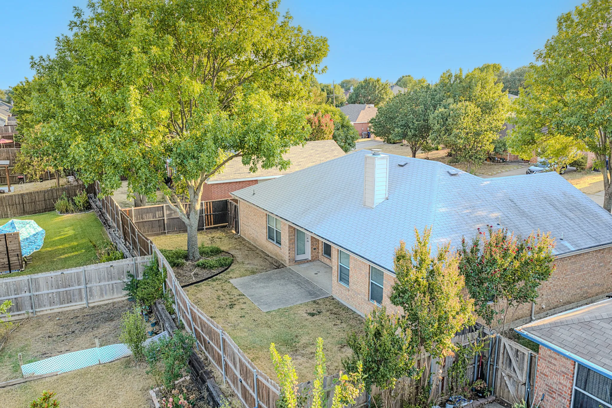 Single Family Residence For Rent in Collin County , 2712 Douglas Drive, Mc Kinney, Texas 75071, 3 Bedroom, 2 Bathroom, 2 Garage spaces, 1,312 Sqft, built in 2003, mls#21375087, Real Estate Agent in Mc Kinney, Homes For Rent in Collin county, Homes For Rent in Mc Kinney, Realtor in Mc Kinney Texas, Real Estate Brokerage Independent Realty Texas, Luminita Cordes Realtor