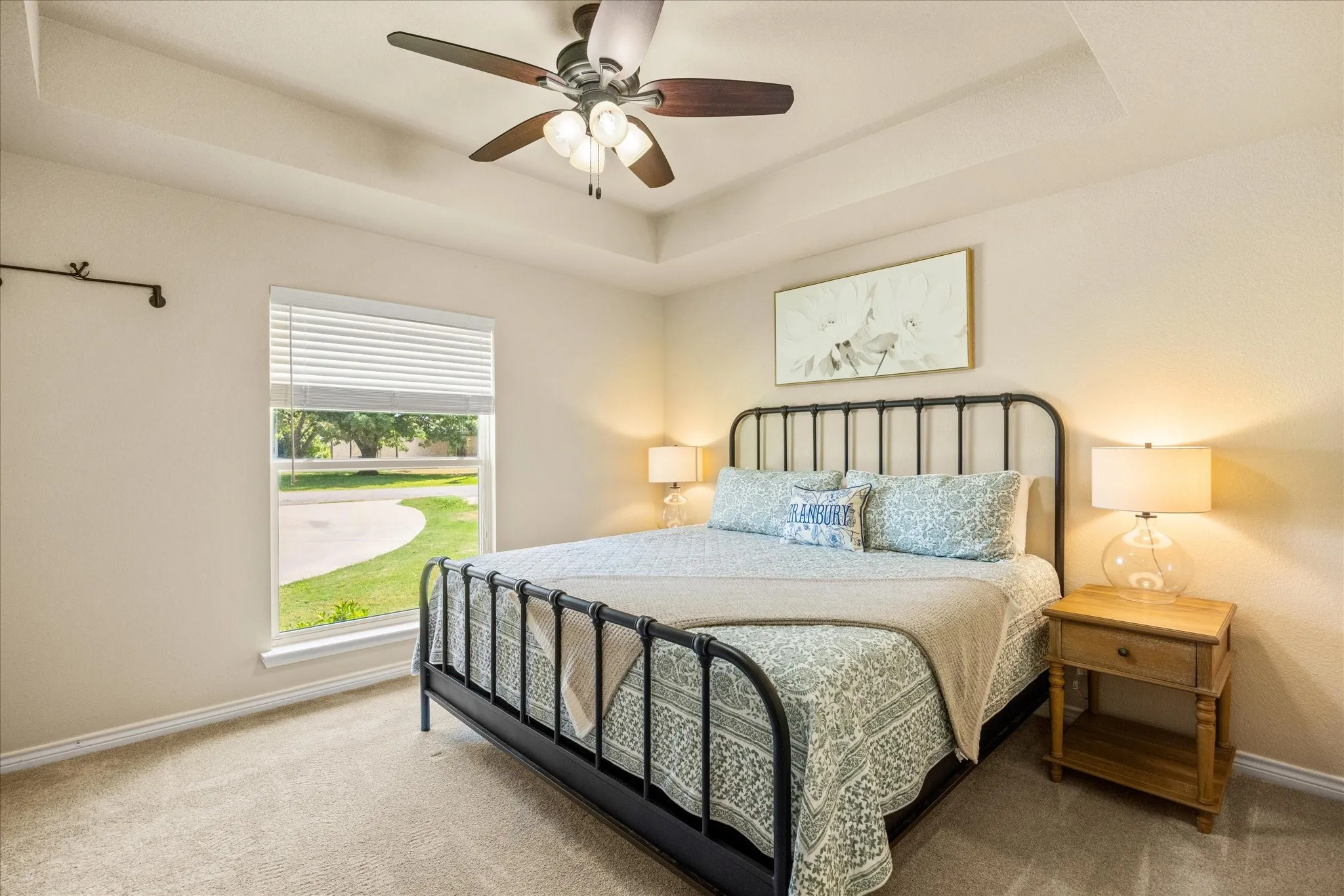 Single Family Residence For Sale in Hood County , 4100 Apache Trail Court, Granbury, Texas 76048, 3 Bedroom, 3 Bathroom, 3 Garage spaces, 2,256 Sqft, built in 2019, mls#21375252, Real Estate Agent in Granbury, Homes For Sale in Hood county, Homes For Sale in Granbury, Realtor in Granbury Texas, Real Estate Brokerage Independent Realty Texas, Luminita Cordes Realtor