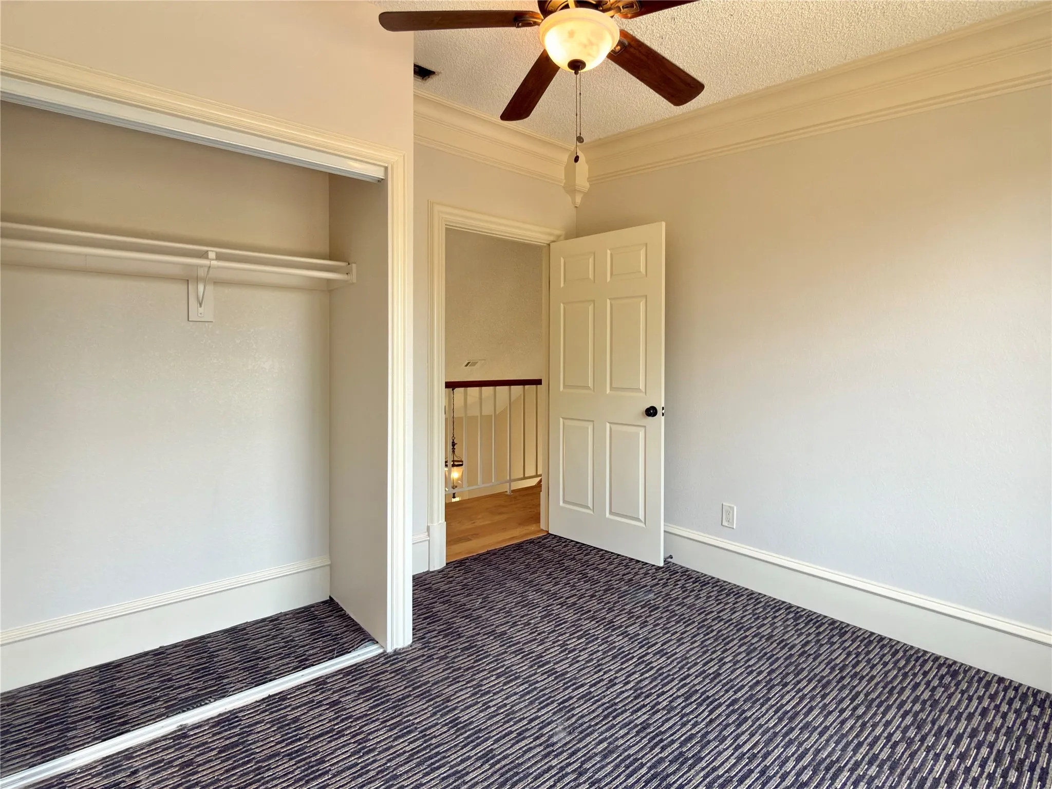 Single Family Residence For Rent in Dallas County , 418 Newberry Street, Grand Prairie, Texas 75052, 4 Bedroom, 3 Bathroom, 2 Garage spaces, 1,738 Sqft, built in 1987, mls#21361858, Real Estate Agent in Grand Prairie, Homes For Rent in Dallas county, Homes For Rent in Grand Prairie, Realtor in Grand Prairie Texas, Real Estate Brokerage Independent Realty Texas, Luminita Cordes Realtor