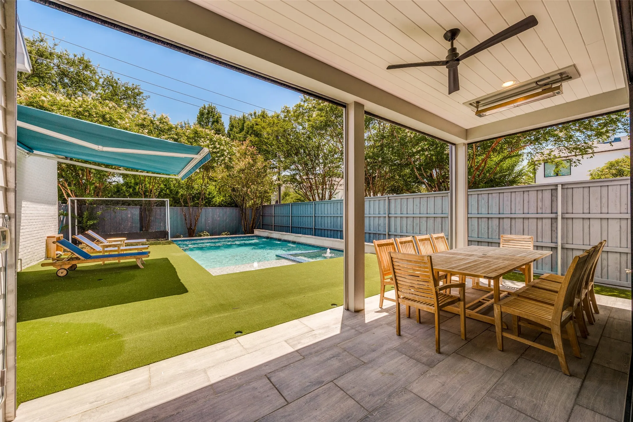 Single Family Residence For Rent in Dallas County , 4137 Southwestern Boulevard, University Park, Texas 75225, 4 Bedroom, 6 Bathroom, 2 Garage spaces, 4,309 Sqft, built in 1999, mls#21371952, Real Estate Agent in University Park, Homes For Rent in Dallas county, Homes For Rent in University Park, Realtor in University Park Texas, Real Estate Brokerage Independent Realty Texas, Luminita Cordes Realtor