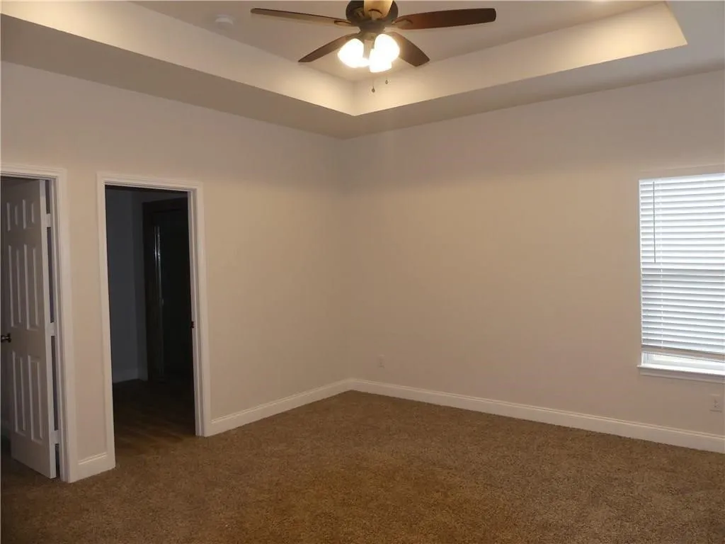 Single Family Residence For Rent in Hunt County , 1122 Oneal Street, Greenville, Texas 75401, 3 Bedroom, 2 Bathroom, 1 Garage spaces, 1,470 Sqft, built in 2019, mls#21375414, Real Estate Agent in Greenville, Homes For Rent in Hunt county, Homes For Rent in Greenville, Realtor in Greenville Texas, Real Estate Brokerage Independent Realty Texas, Luminita Cordes Realtor