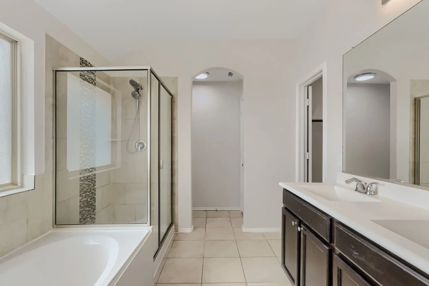 Single Family Residence For Sale in Denton County , 14601 Sundog Way, Fort Worth, Texas 76177, 4 Bedroom, 2 Bathroom, 2 Garage spaces, 1,999 Sqft, built in 2017, mls#21371127, Real Estate Agent in Fort Worth, Homes For Sale in Denton county, Homes For Sale in Fort Worth, Realtor in Fort Worth Texas, Real Estate Brokerage Independent Realty Texas, Luminita Cordes Realtor