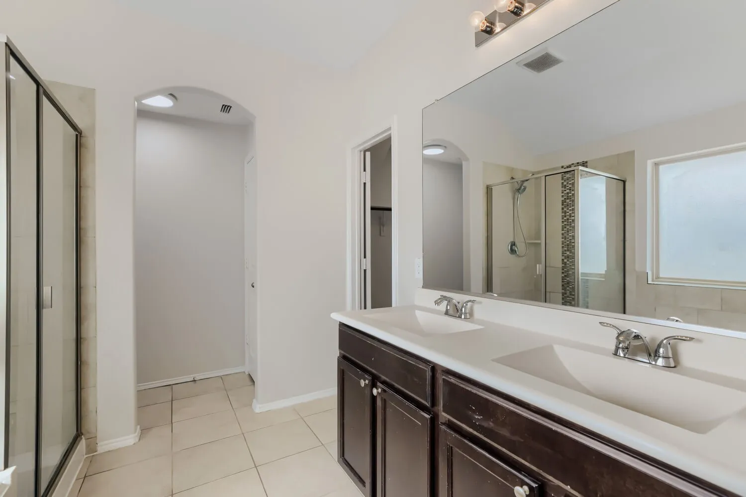Single Family Residence For Sale in Denton County , 14601 Sundog Way, Fort Worth, Texas 76177, 4 Bedroom, 2 Bathroom, 2 Garage spaces, 1,999 Sqft, built in 2017, mls#21371127, Real Estate Agent in Fort Worth, Homes For Sale in Denton county, Homes For Sale in Fort Worth, Realtor in Fort Worth Texas, Real Estate Brokerage Independent Realty Texas, Luminita Cordes Realtor