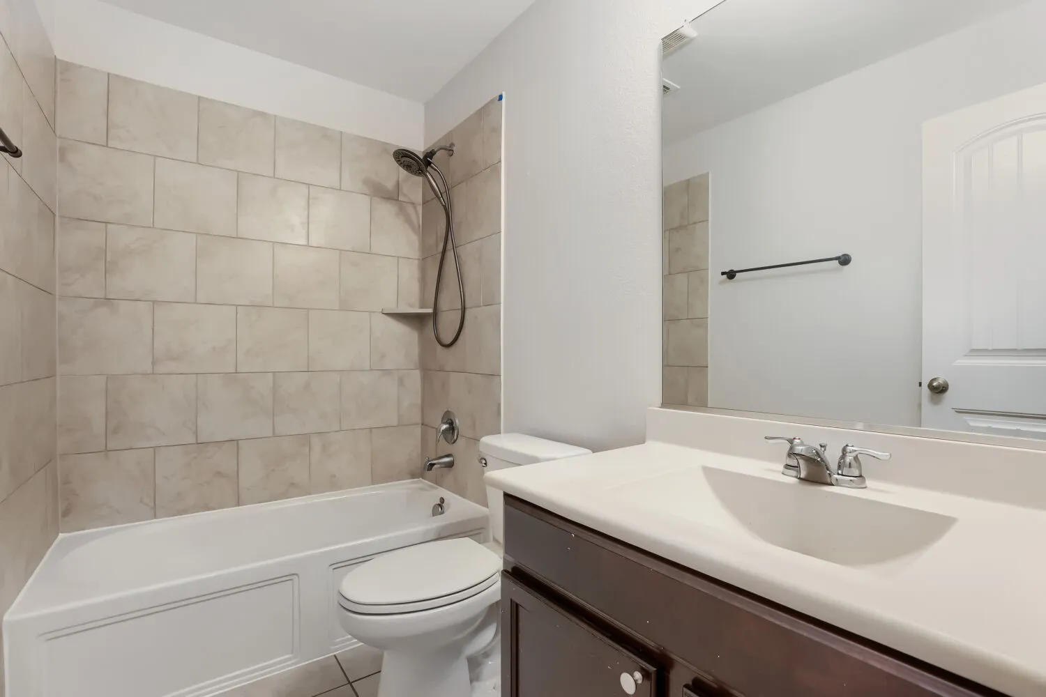 Single Family Residence For Sale in Denton County , 14601 Sundog Way, Fort Worth, Texas 76177, 4 Bedroom, 2 Bathroom, 2 Garage spaces, 1,999 Sqft, built in 2017, mls#21371127, Real Estate Agent in Fort Worth, Homes For Sale in Denton county, Homes For Sale in Fort Worth, Realtor in Fort Worth Texas, Real Estate Brokerage Independent Realty Texas, Luminita Cordes Realtor