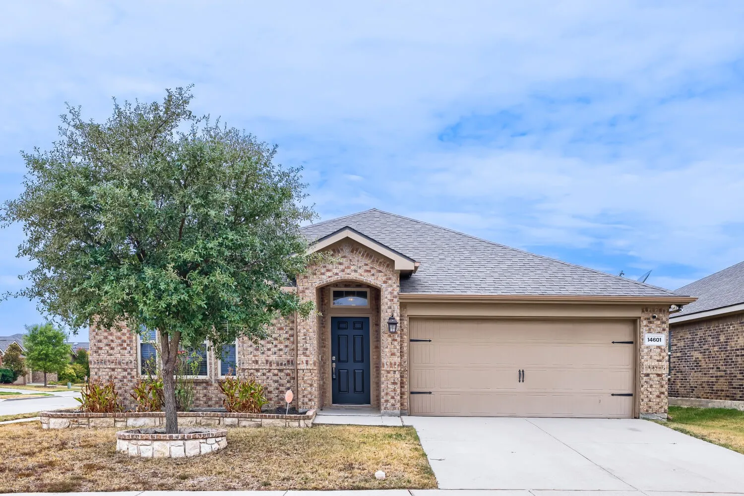 Single Family Residence For Sale in Denton County , 14601 Sundog Way, Fort Worth, Texas 76177, 4 Bedroom, 2 Bathroom, 2 Garage spaces, 1,999 Sqft, built in 2017, mls#21371127, Real Estate Agent in Fort Worth, Homes For Sale in Denton county, Homes For Sale in Fort Worth, Realtor in Fort Worth Texas, Real Estate Brokerage Independent Realty Texas, Luminita Cordes Realtor