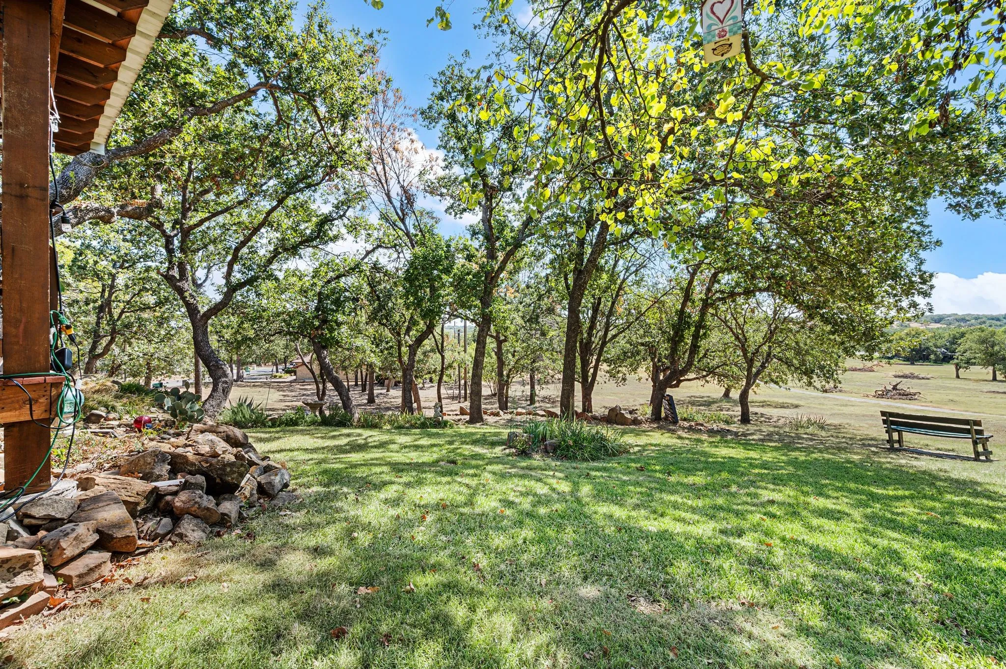Single Family Residence For Sale in Wise County , 615 Runaway Bay Drive, Runaway Bay, Texas 76426, 3 Bedroom, 4 Bathroom, 2 Garage spaces, 2,891 Sqft, built in 1999, mls#21370594, Real Estate Agent in Runaway Bay, Homes For Sale in Wise county, Homes For Sale in Runaway Bay, Realtor in Runaway Bay Texas, Real Estate Brokerage Independent Realty Texas, Luminita Cordes Realtor