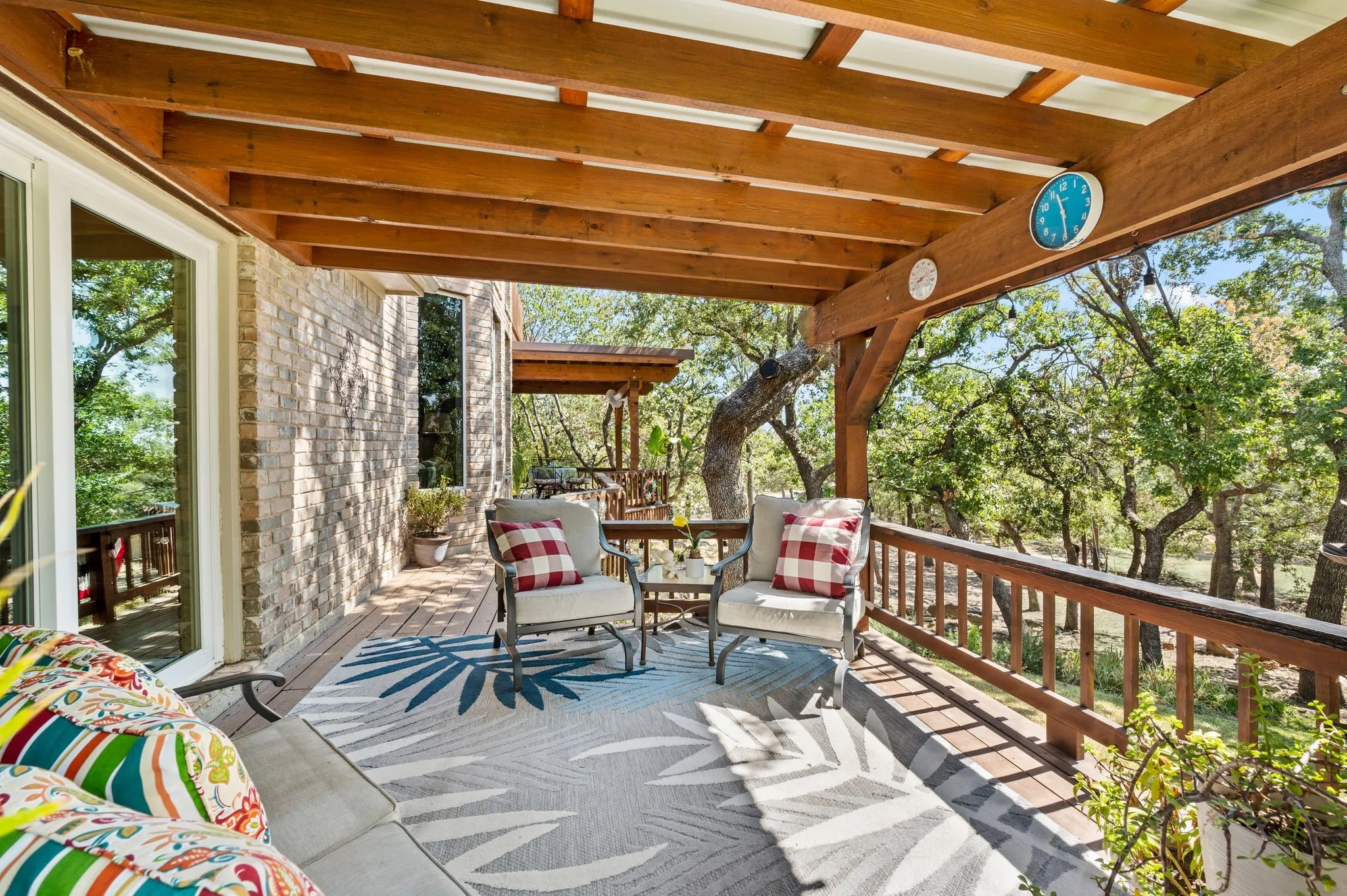 Single Family Residence For Sale in Wise County , 615 Runaway Bay Drive, Runaway Bay, Texas 76426, 3 Bedroom, 4 Bathroom, 2 Garage spaces, 2,891 Sqft, built in 1999, mls#21370594, Real Estate Agent in Runaway Bay, Homes For Sale in Wise county, Homes For Sale in Runaway Bay, Realtor in Runaway Bay Texas, Real Estate Brokerage Independent Realty Texas, Luminita Cordes Realtor