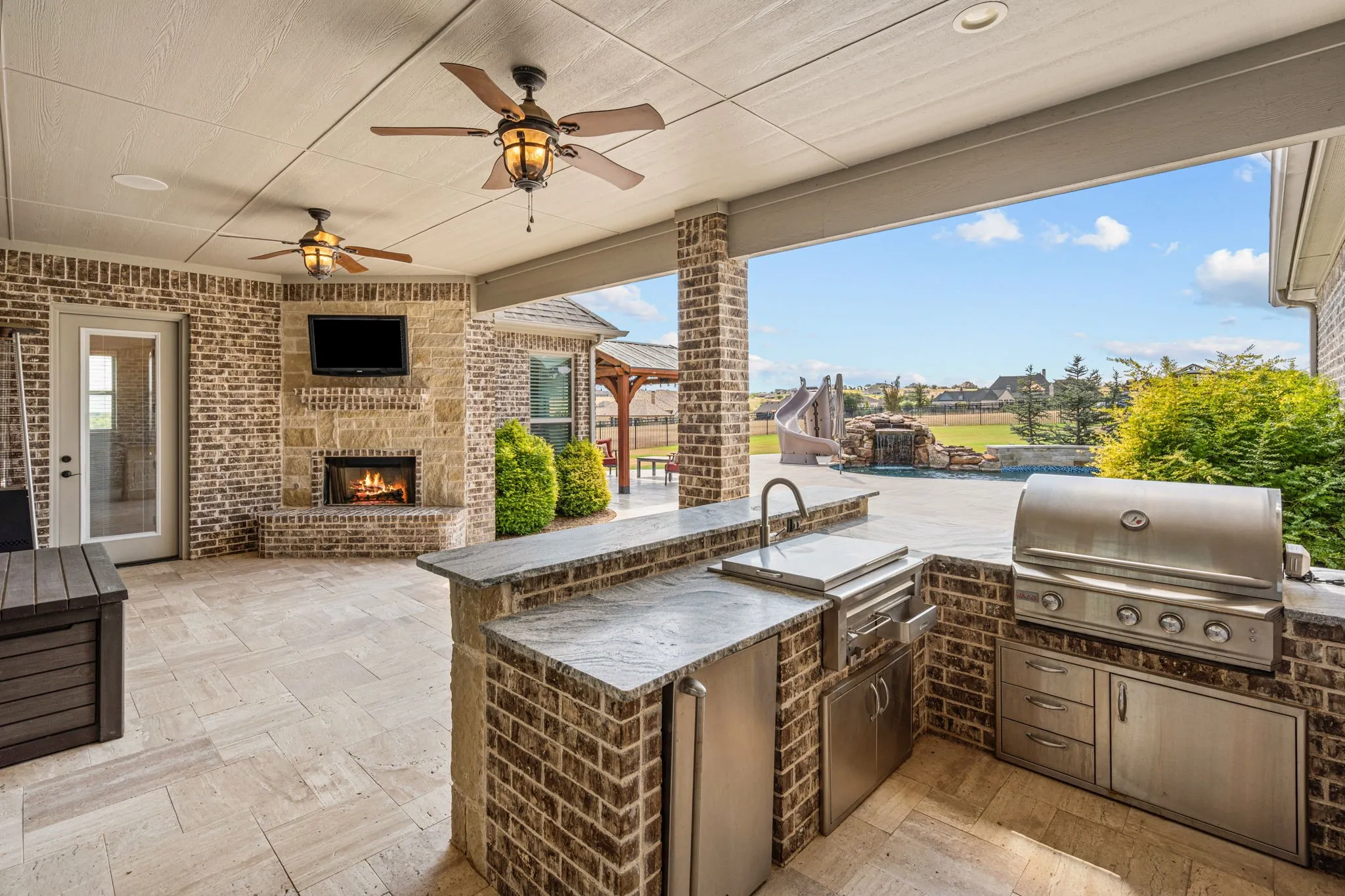 Single Family Residence For Sale in Parker County , 312 Angelina Drive, Aledo, Texas 76008, 4 Bedroom, 4 Bathroom, 4 Garage spaces, 4,341 Sqft, built in 2019, mls#21373682, Real Estate Agent in Aledo, Homes For Sale in Parker county, Homes For Sale in Aledo, Realtor in Aledo Texas, Real Estate Brokerage Independent Realty Texas, Luminita Cordes Realtor
