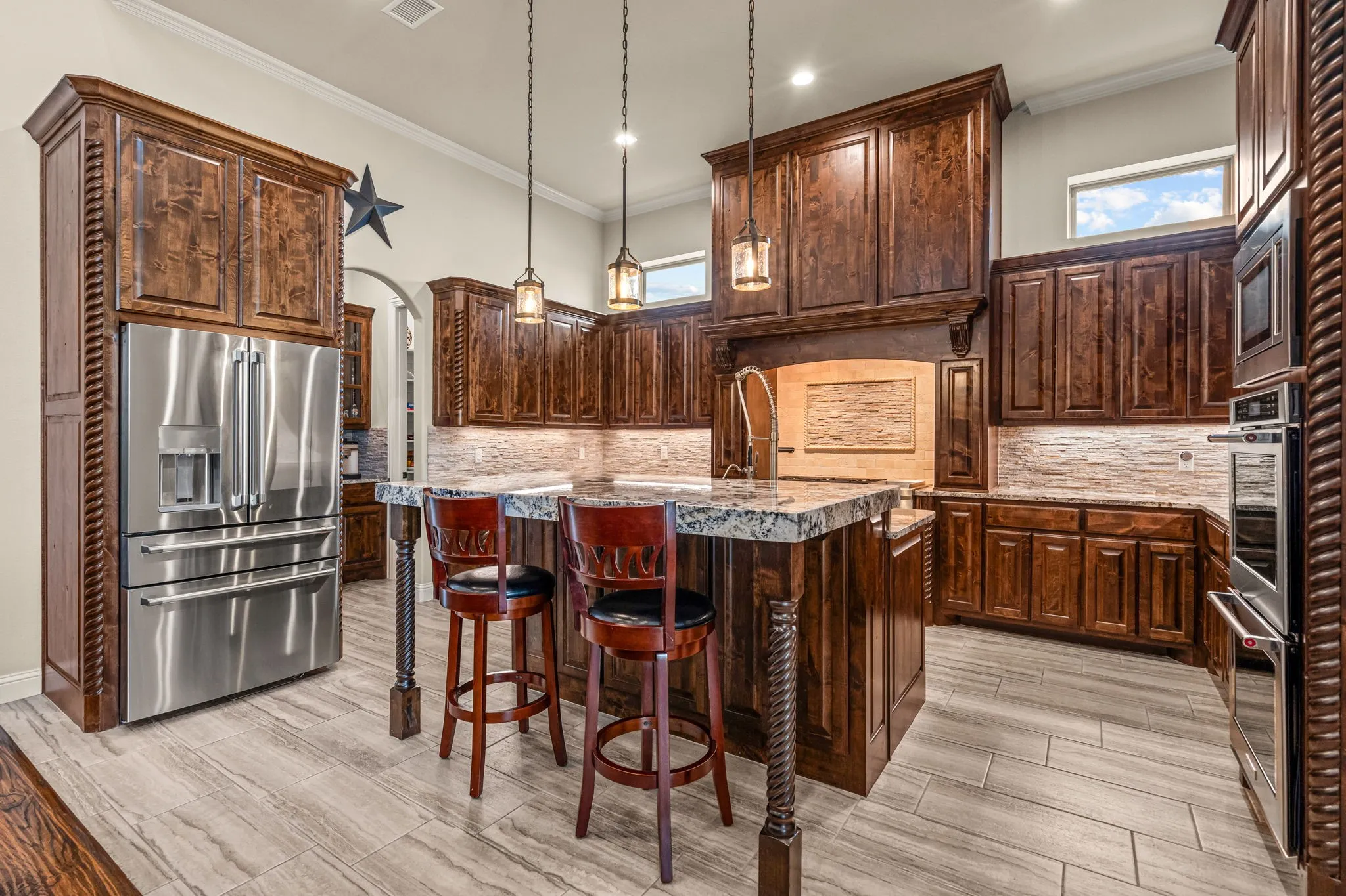 Single Family Residence For Sale in Parker County , 312 Angelina Drive, Aledo, Texas 76008, 4 Bedroom, 4 Bathroom, 4 Garage spaces, 4,341 Sqft, built in 2019, mls#21373682, Real Estate Agent in Aledo, Homes For Sale in Parker county, Homes For Sale in Aledo, Realtor in Aledo Texas, Real Estate Brokerage Independent Realty Texas, Luminita Cordes Realtor